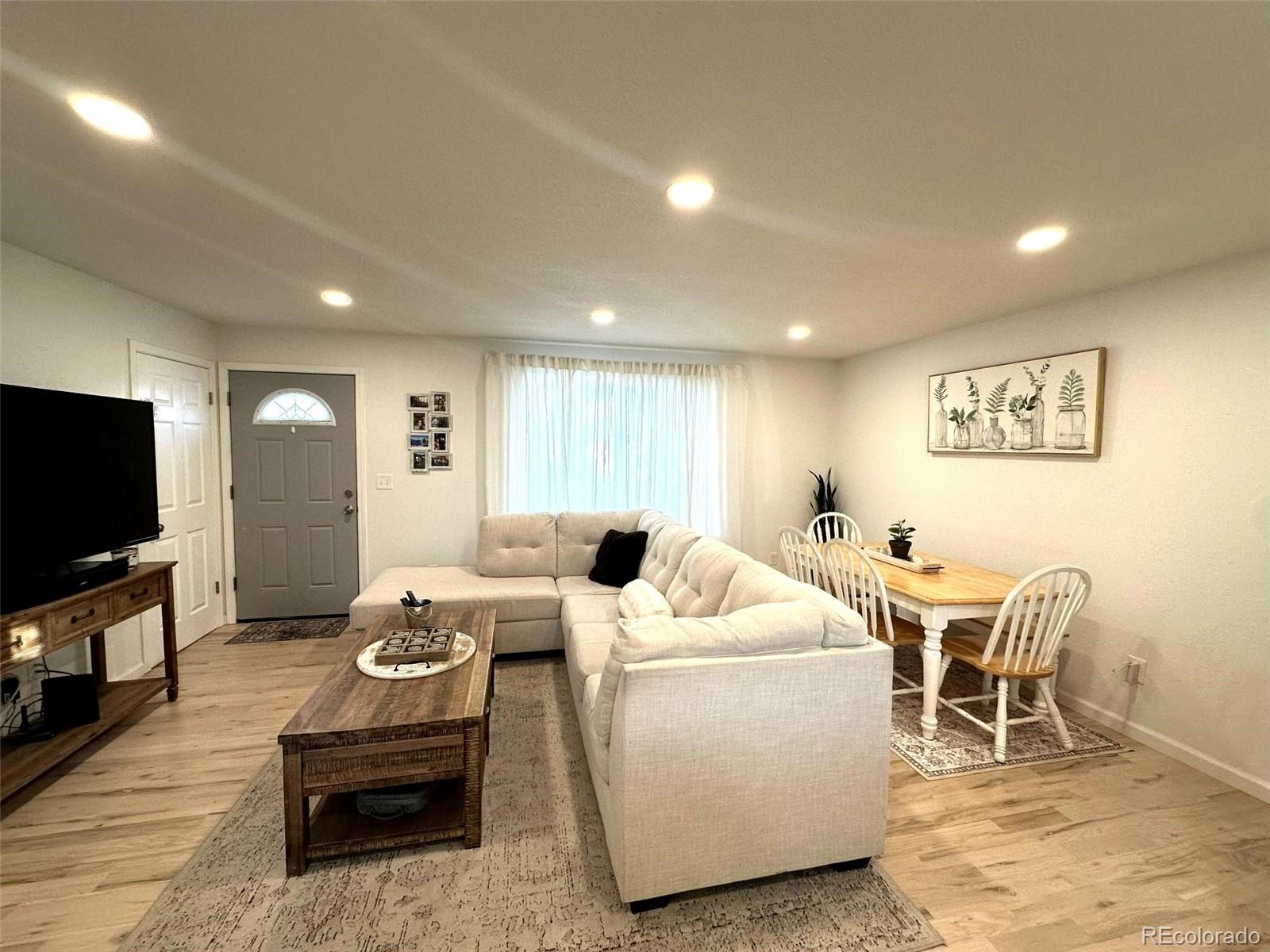 MLS Image #5 for 3422 e 114th drive,thornton, Colorado
