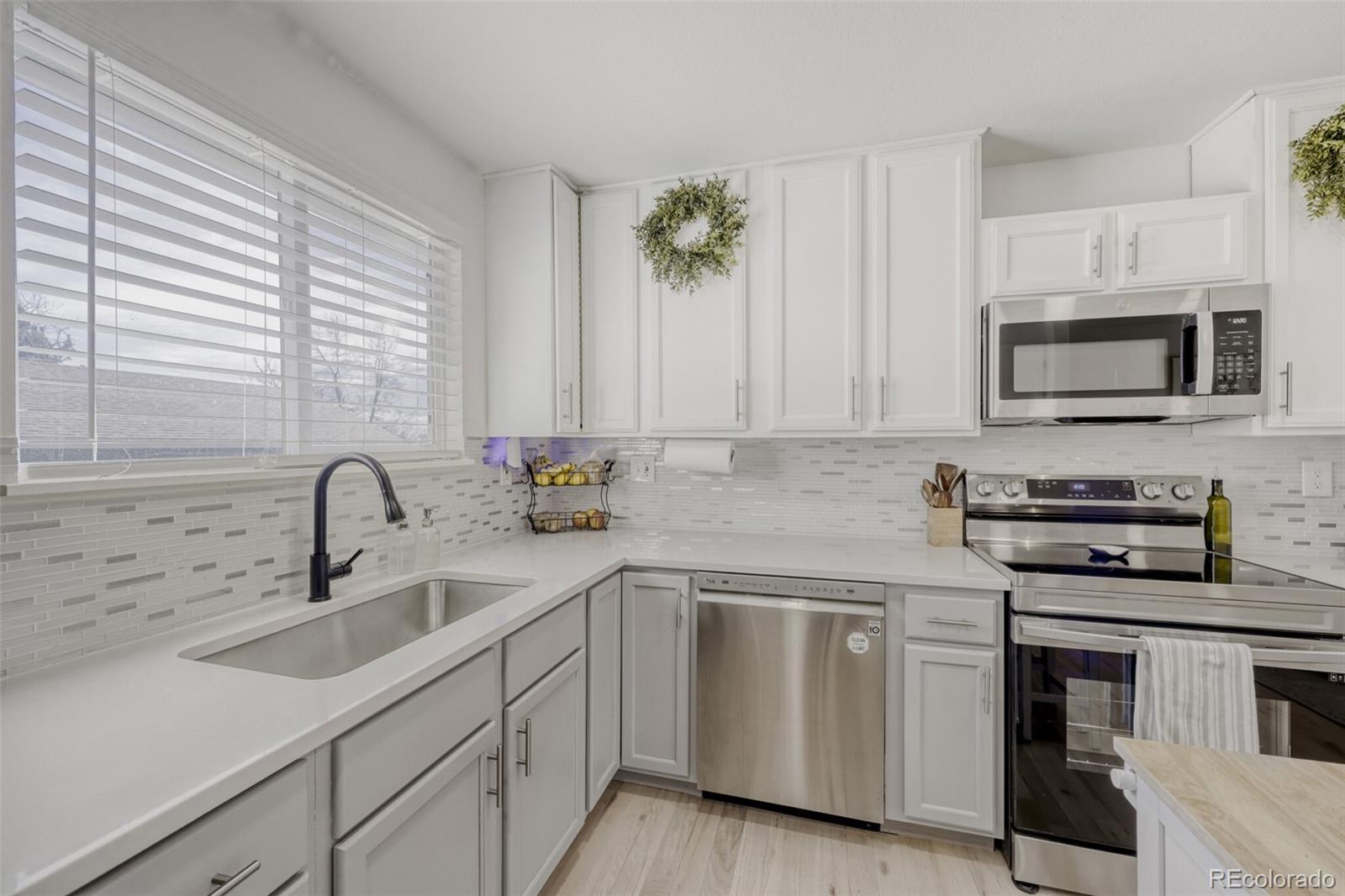 MLS Image #6 for 3422 e 114th drive,thornton, Colorado