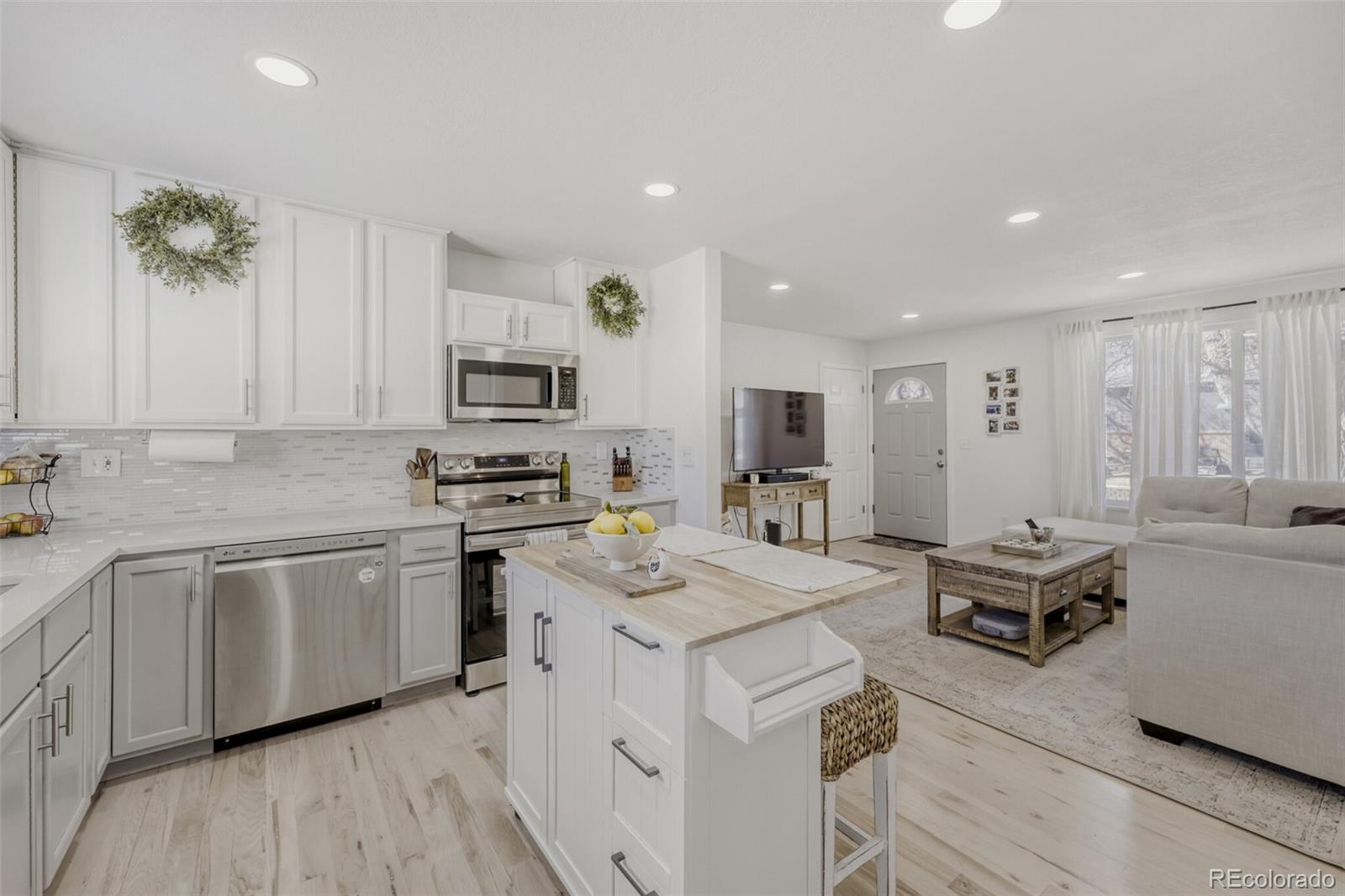 MLS Image #7 for 3422 e 114th drive,thornton, Colorado