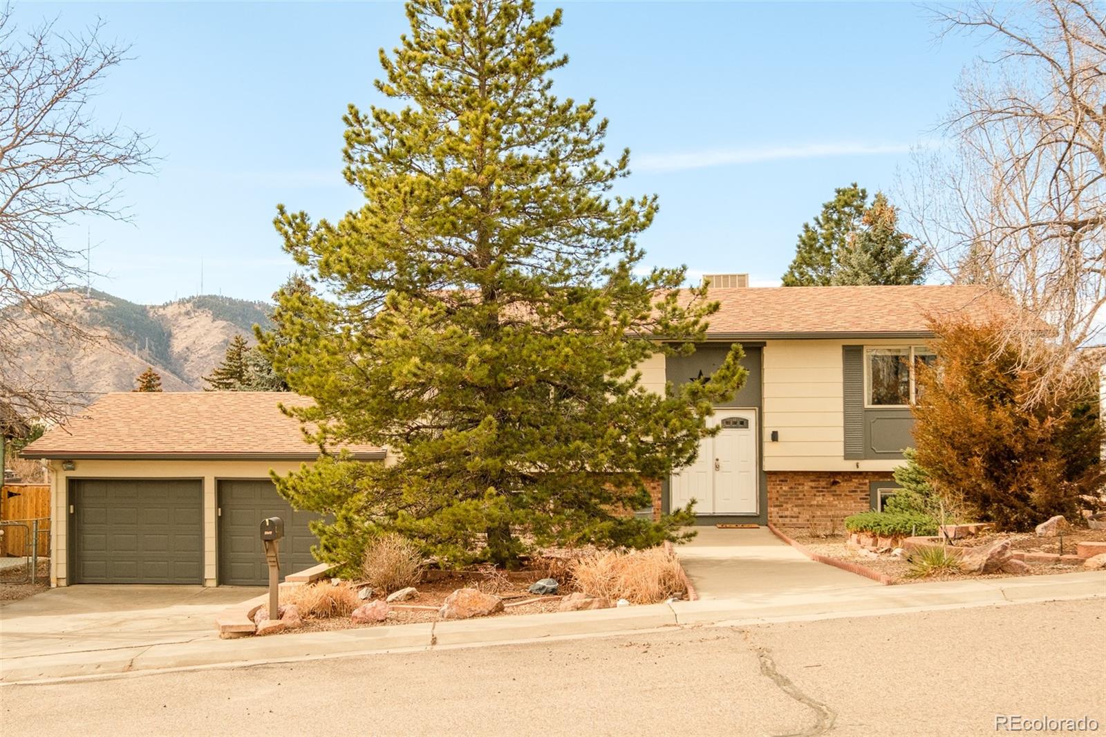 MLS Image #1 for 1607  secrest street,golden, Colorado