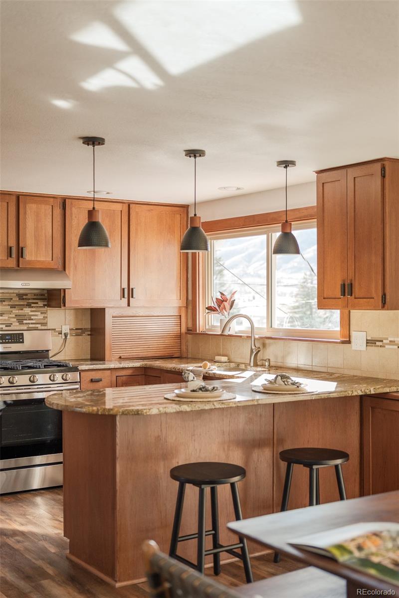 MLS Image #9 for 1607  secrest street,golden, Colorado