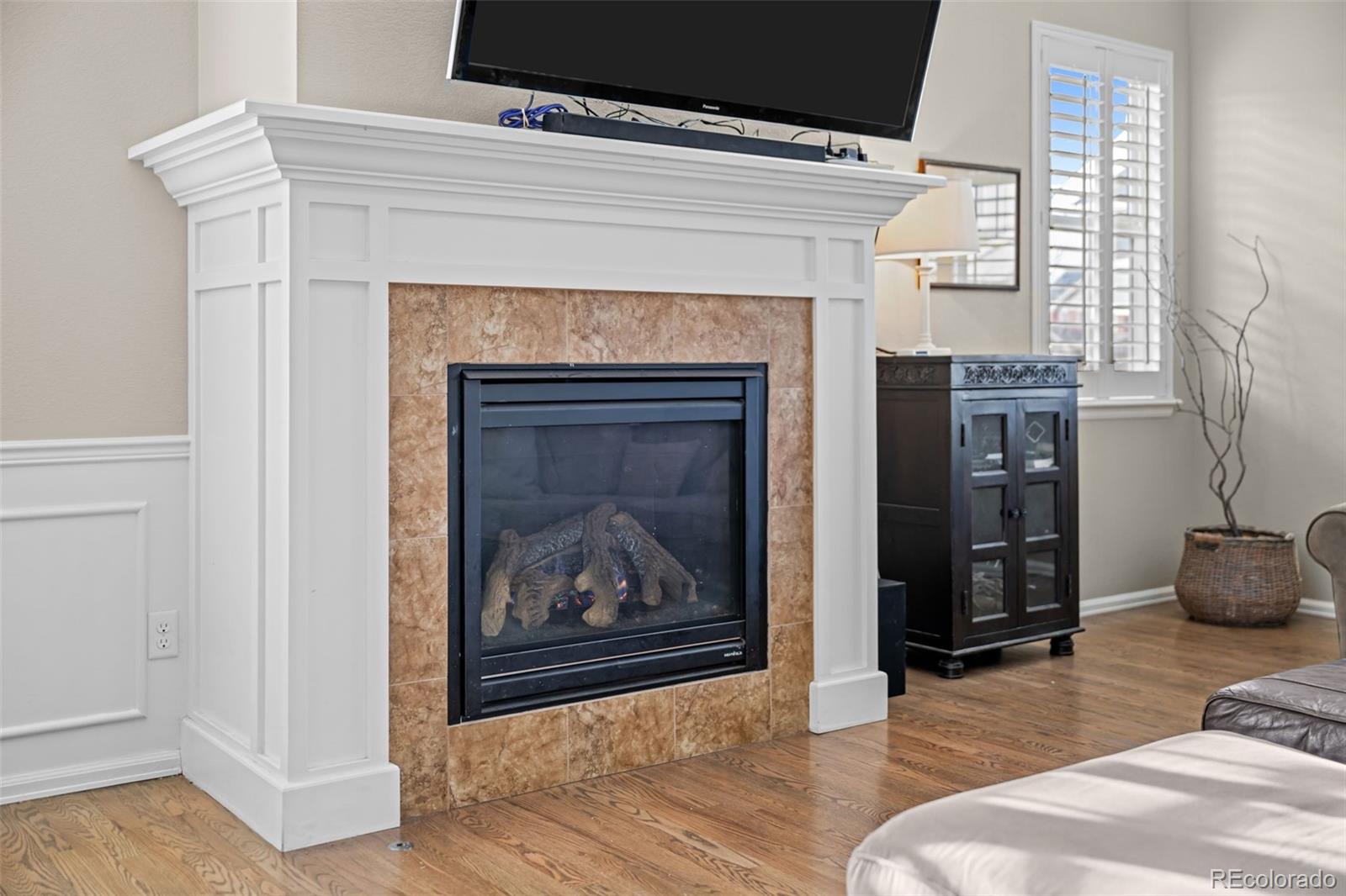 MLS Image #11 for 25183 e 2nd avenue,aurora, Colorado