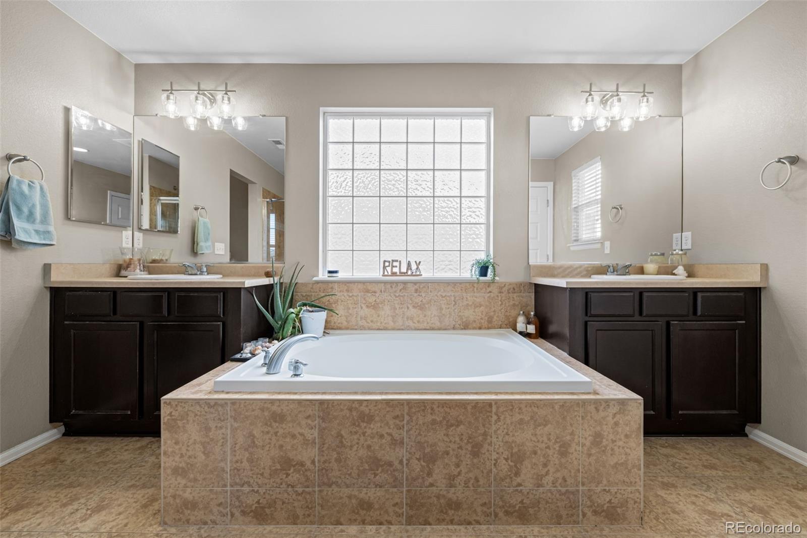 MLS Image #30 for 25183 e 2nd avenue,aurora, Colorado