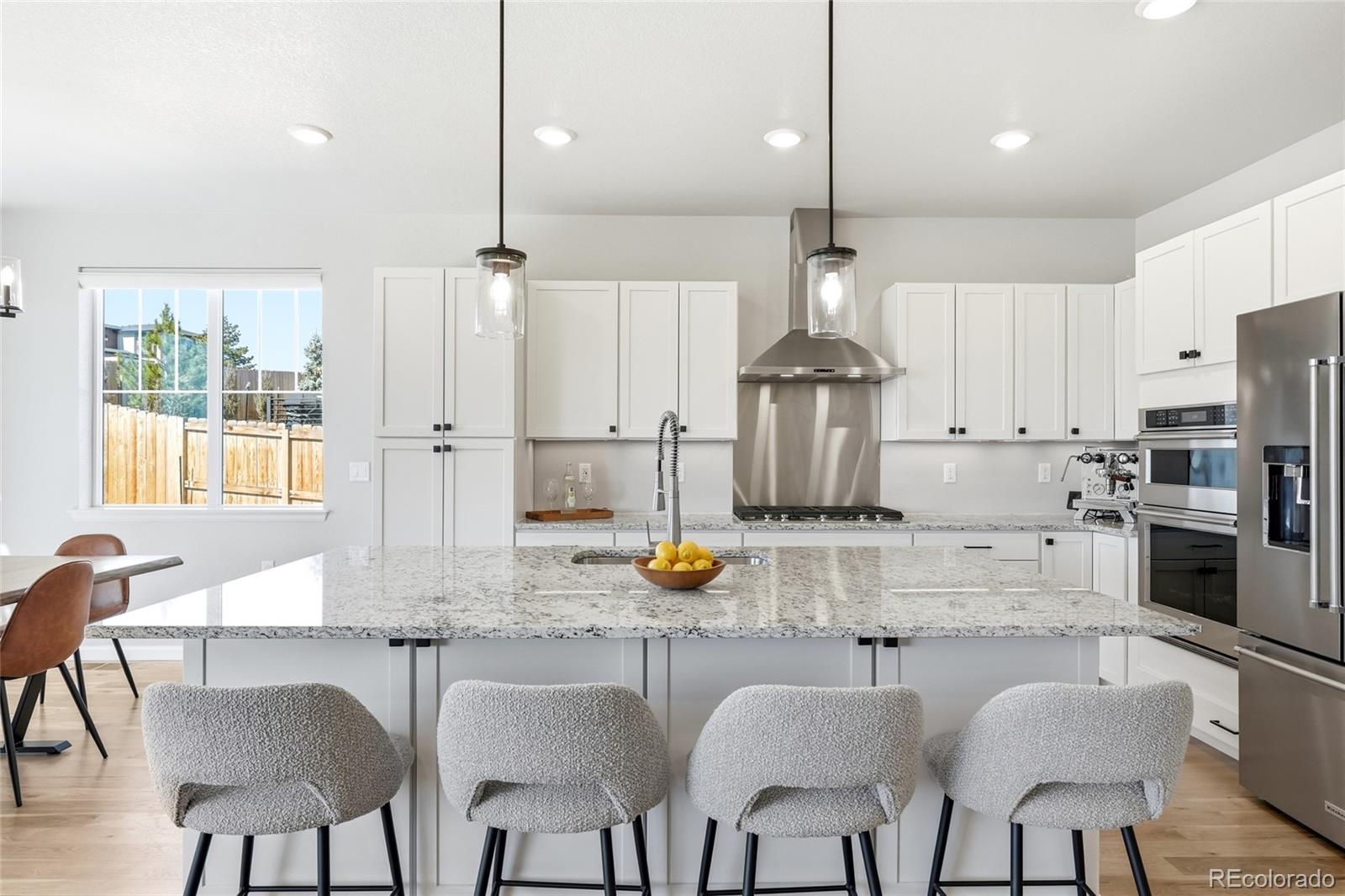 MLS Image #8 for 969  arapahoe circle,louisville, Colorado