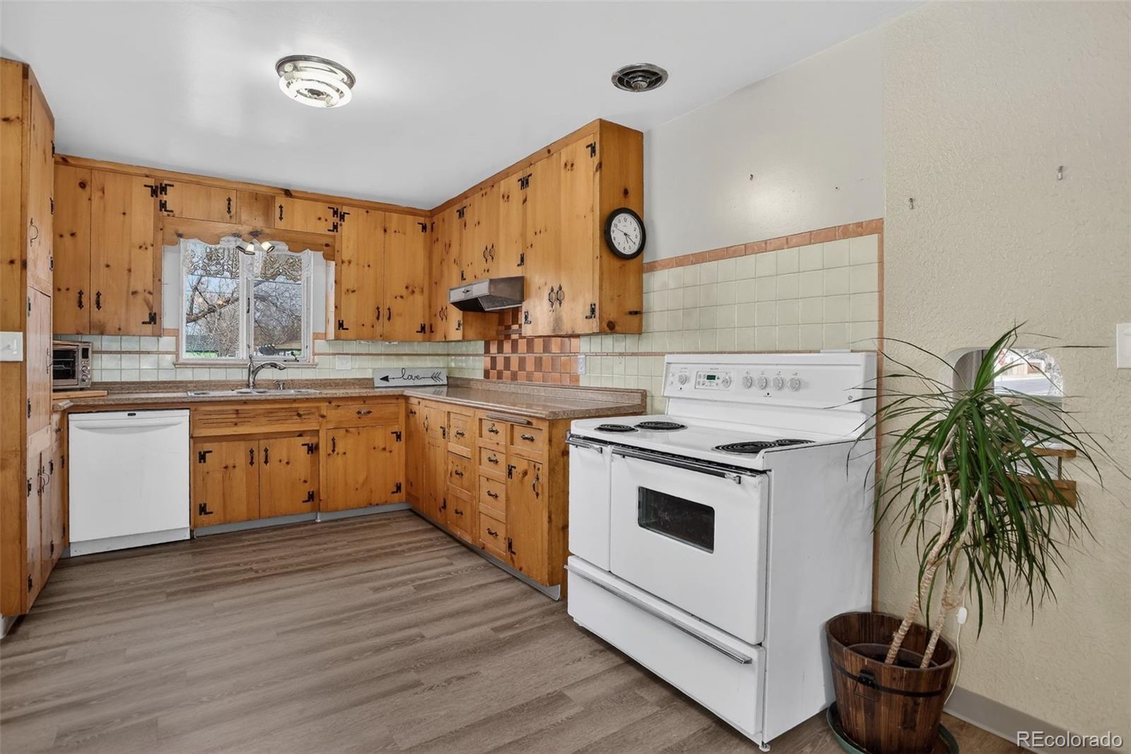 MLS Image #6 for 1095  kramer court,aurora, Colorado