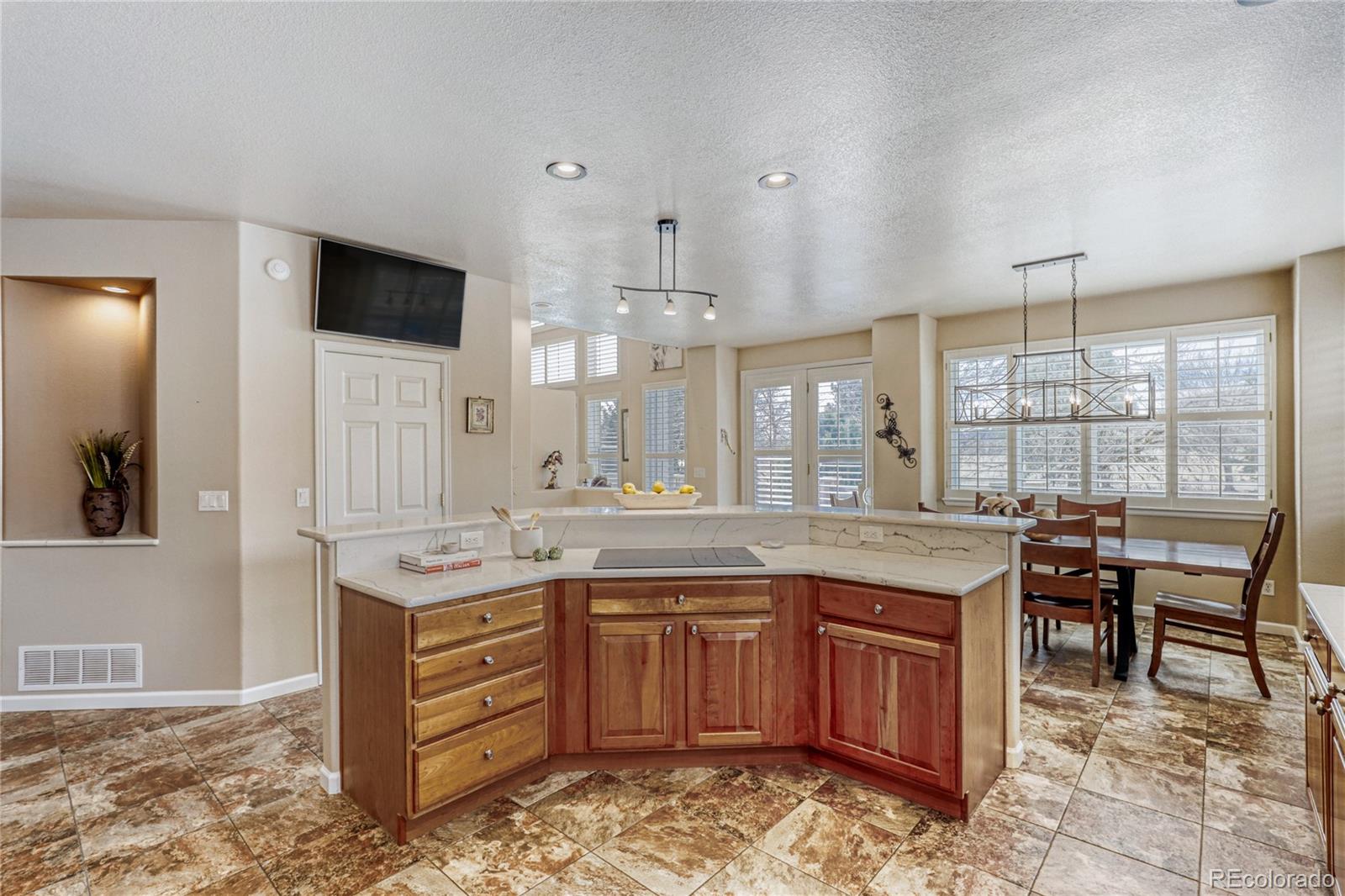 MLS Image #19 for 6080  rogers circle,golden, Colorado
