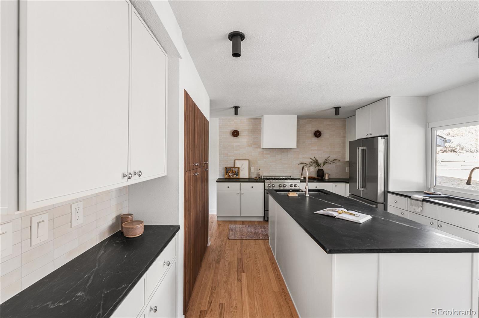 MLS Image #13 for 7290 s cook circle,centennial, Colorado