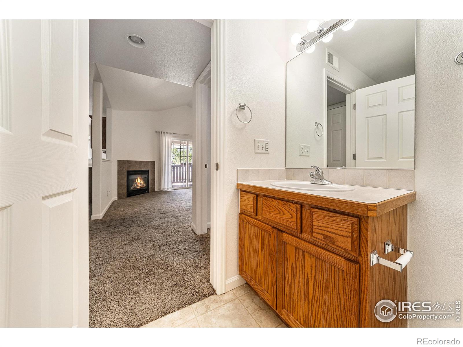 MLS Image #10 for 124  beacon way,windsor, Colorado