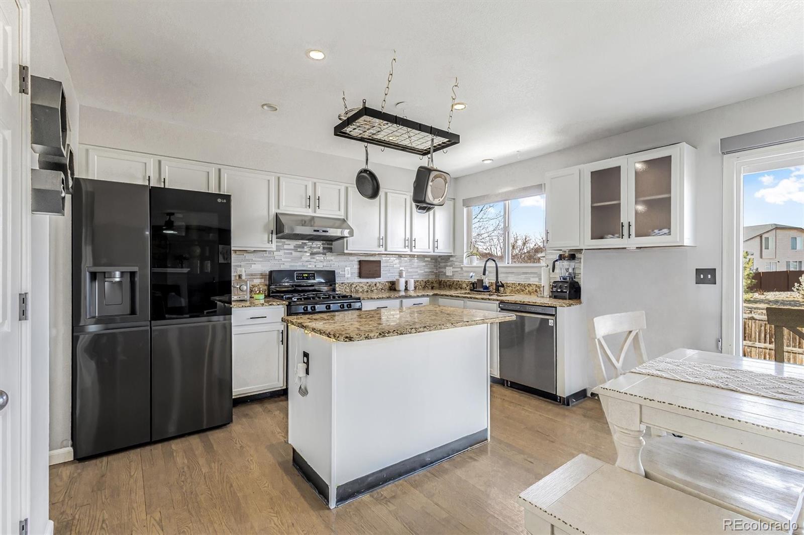 MLS Image #12 for 4887  duluth court,denver, Colorado