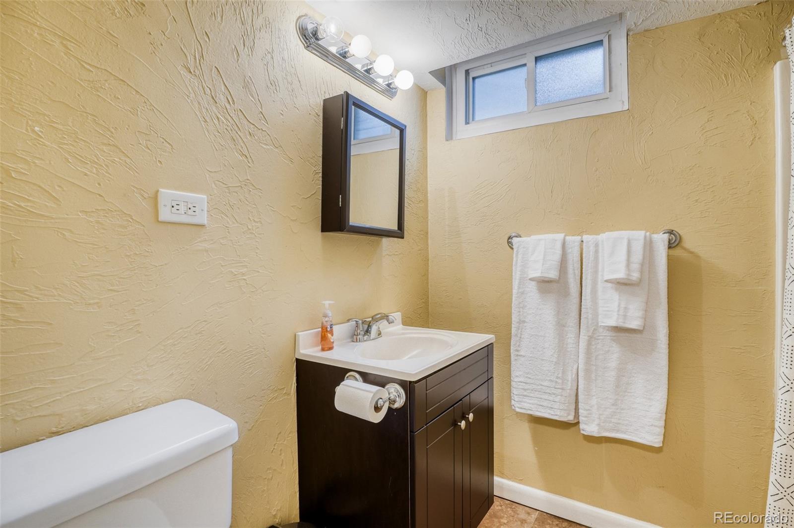 MLS Image #21 for 850  holland street,lakewood, Colorado