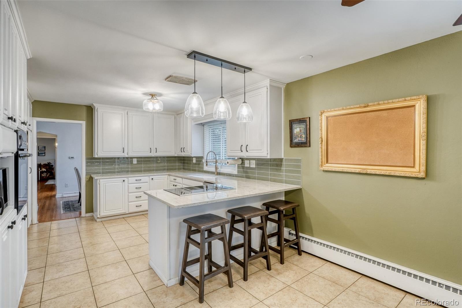 MLS Image #7 for 850  holland street,lakewood, Colorado