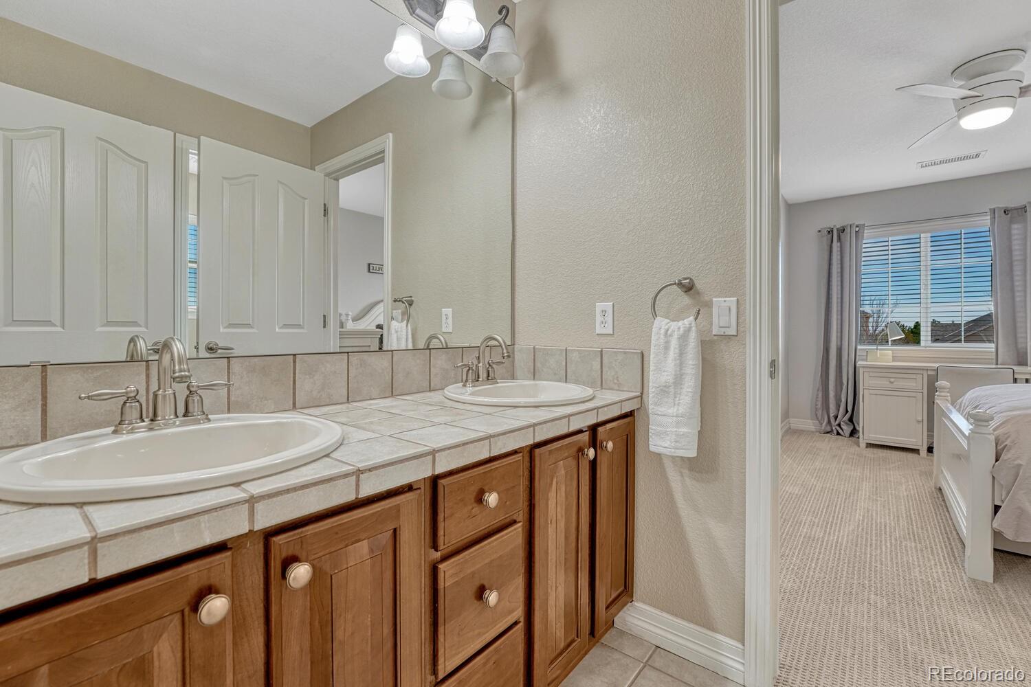MLS Image #27 for 26814 e mineral drive,aurora, Colorado