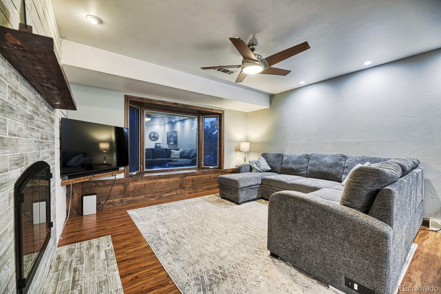 MLS Image #8 for 13218 w jewell place,lakewood, Colorado