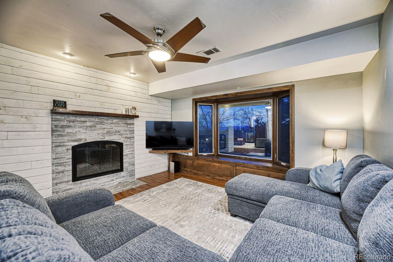 MLS Image #9 for 13218 w jewell place,lakewood, Colorado