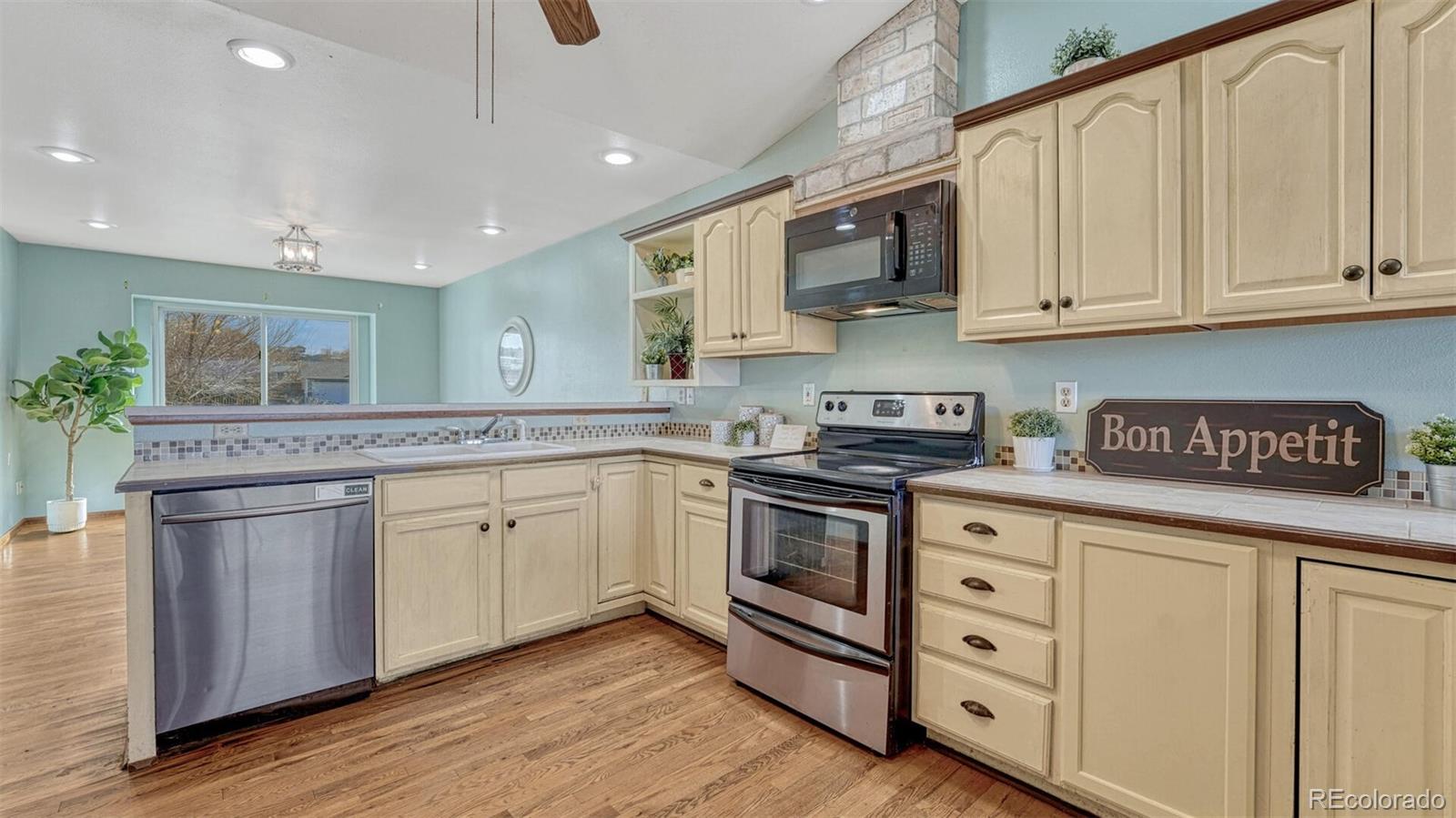 MLS Image #15 for 9375  bar b road,fountain, Colorado