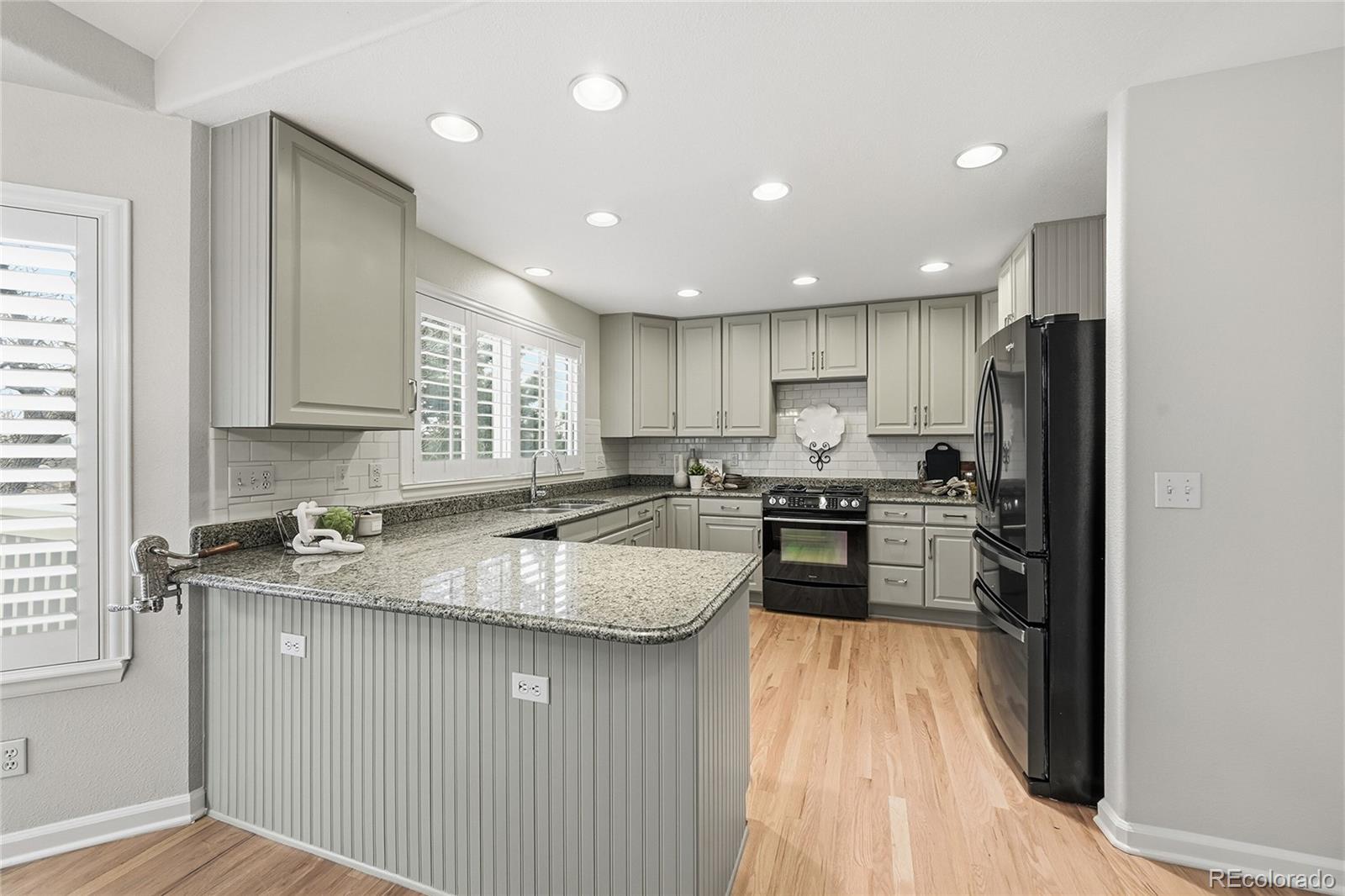 MLS Image #8 for 5459 e dry creek circle,centennial, Colorado