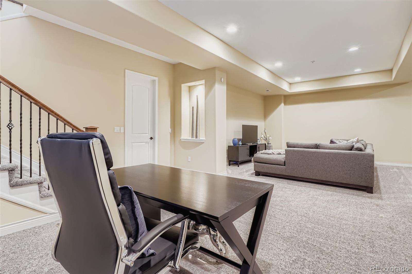 MLS Image #14 for 4363  chateau ridge lane ,castle rock, Colorado