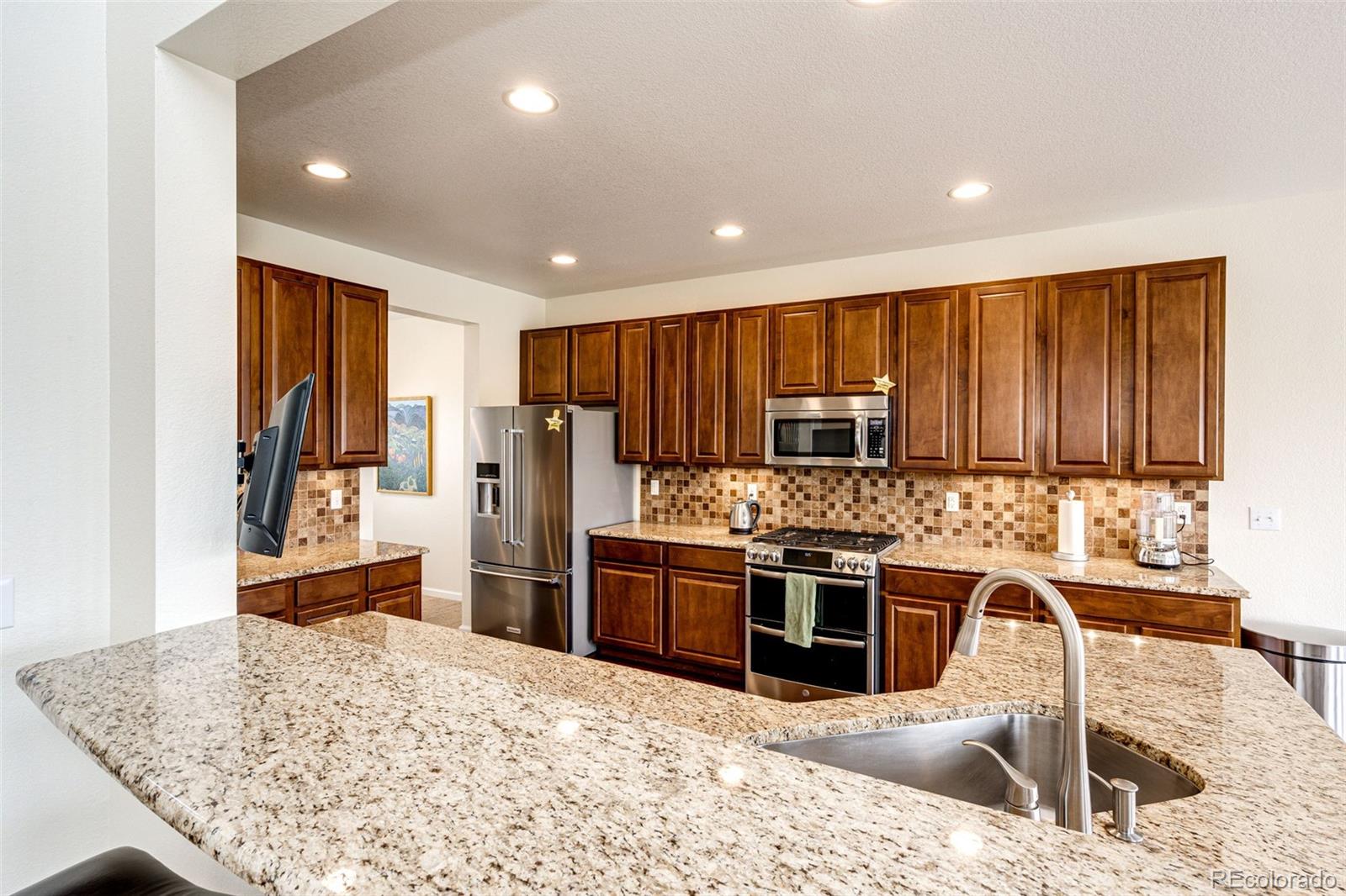 MLS Image #6 for 575  heritage trail,elizabeth, Colorado