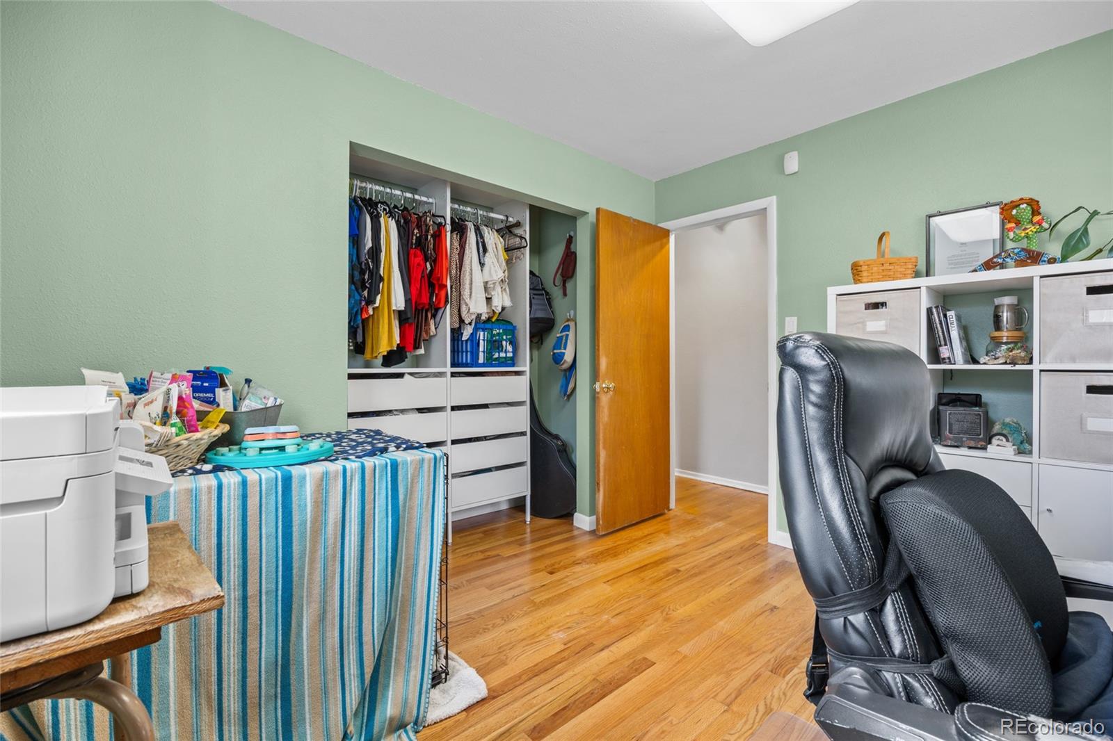 MLS Image #17 for 11675 e alaska avenue,aurora, Colorado