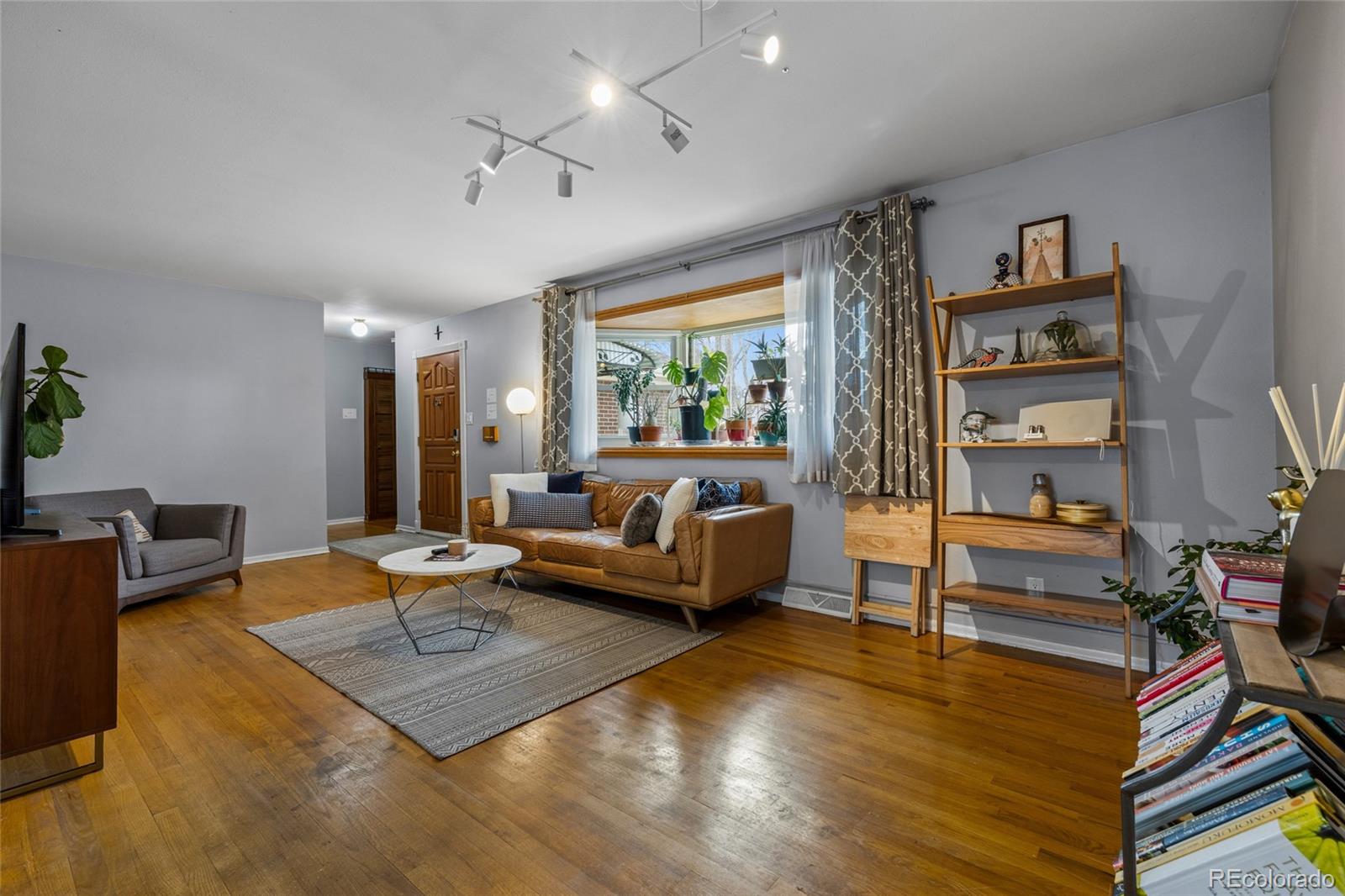 MLS Image #7 for 11675 e alaska avenue,aurora, Colorado