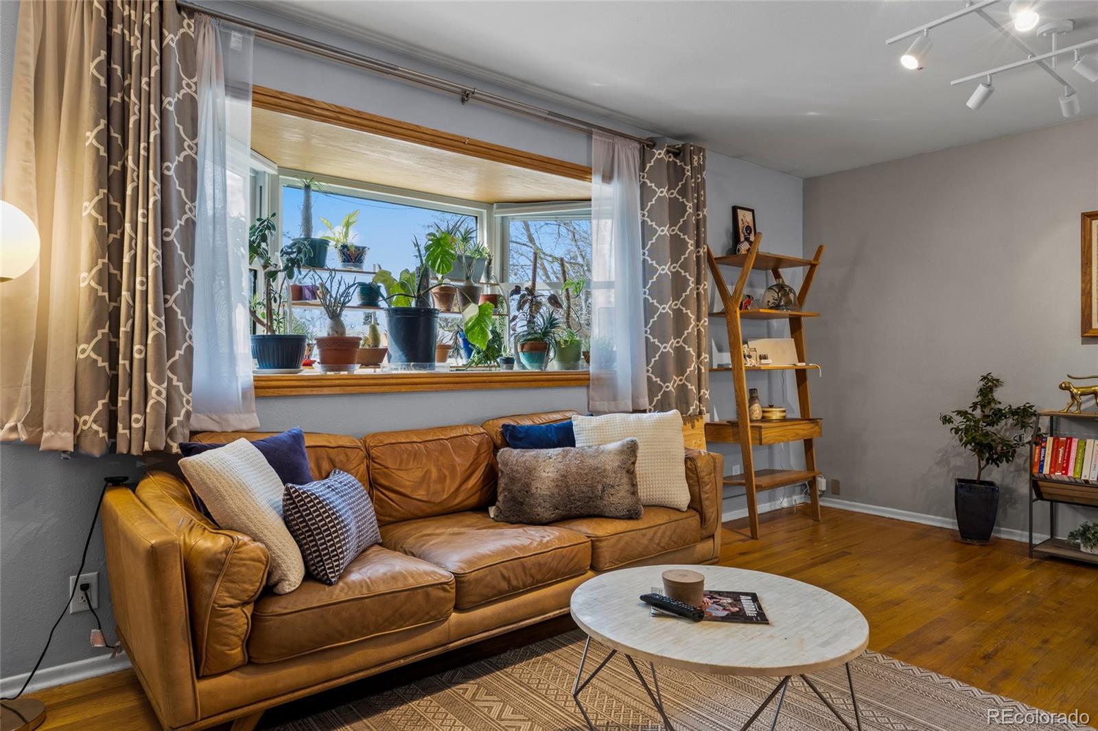 MLS Image #8 for 11675 e alaska avenue,aurora, Colorado