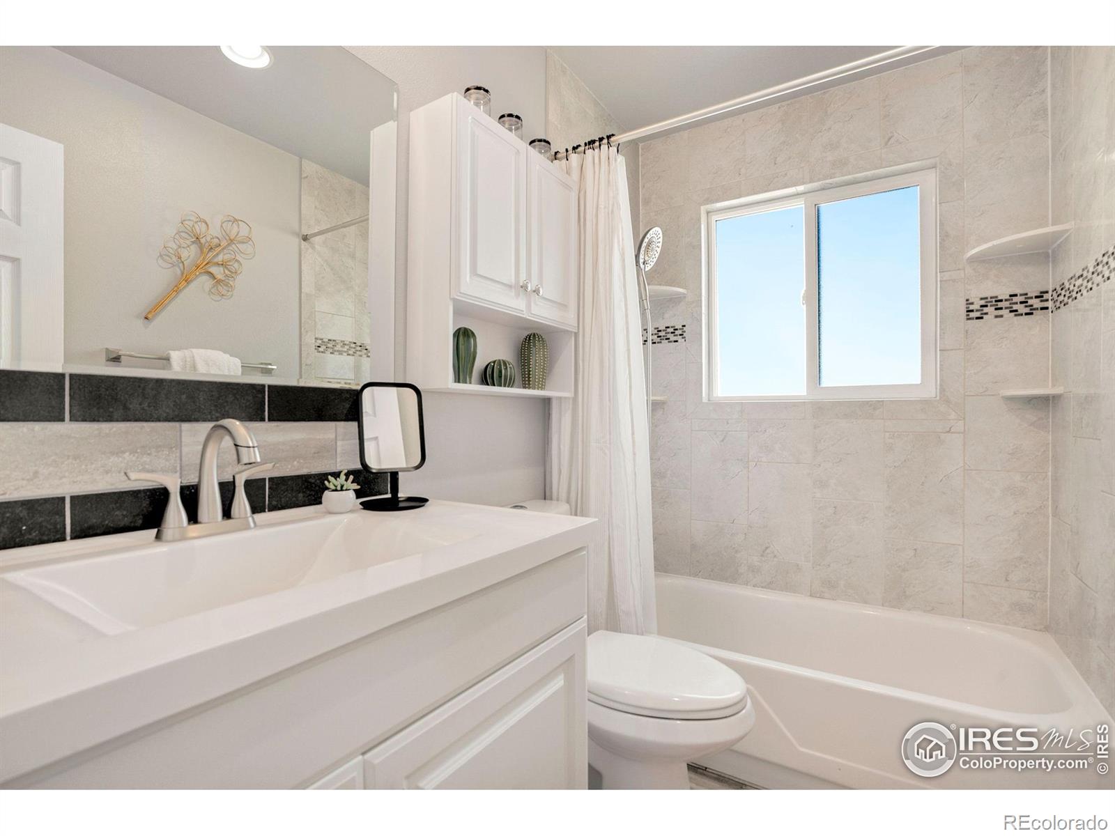 MLS Image #16 for 1401 e 5th street,loveland, Colorado
