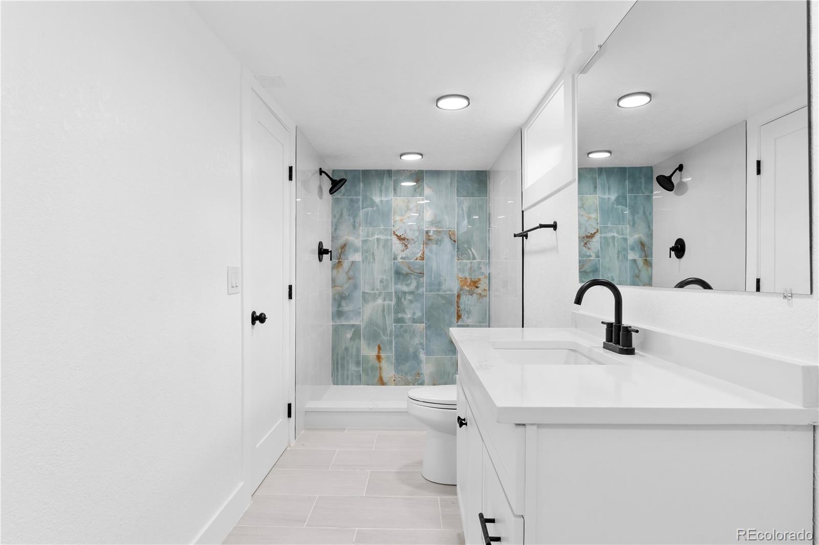 MLS Image #19 for 3311  oneida street,denver, Colorado