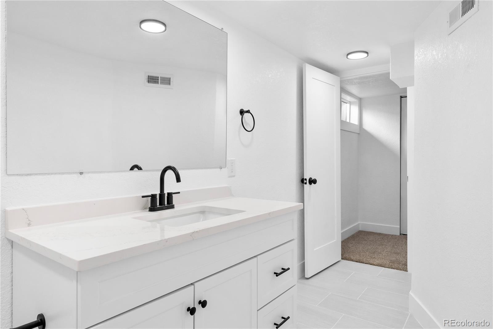 MLS Image #20 for 3311  oneida street,denver, Colorado