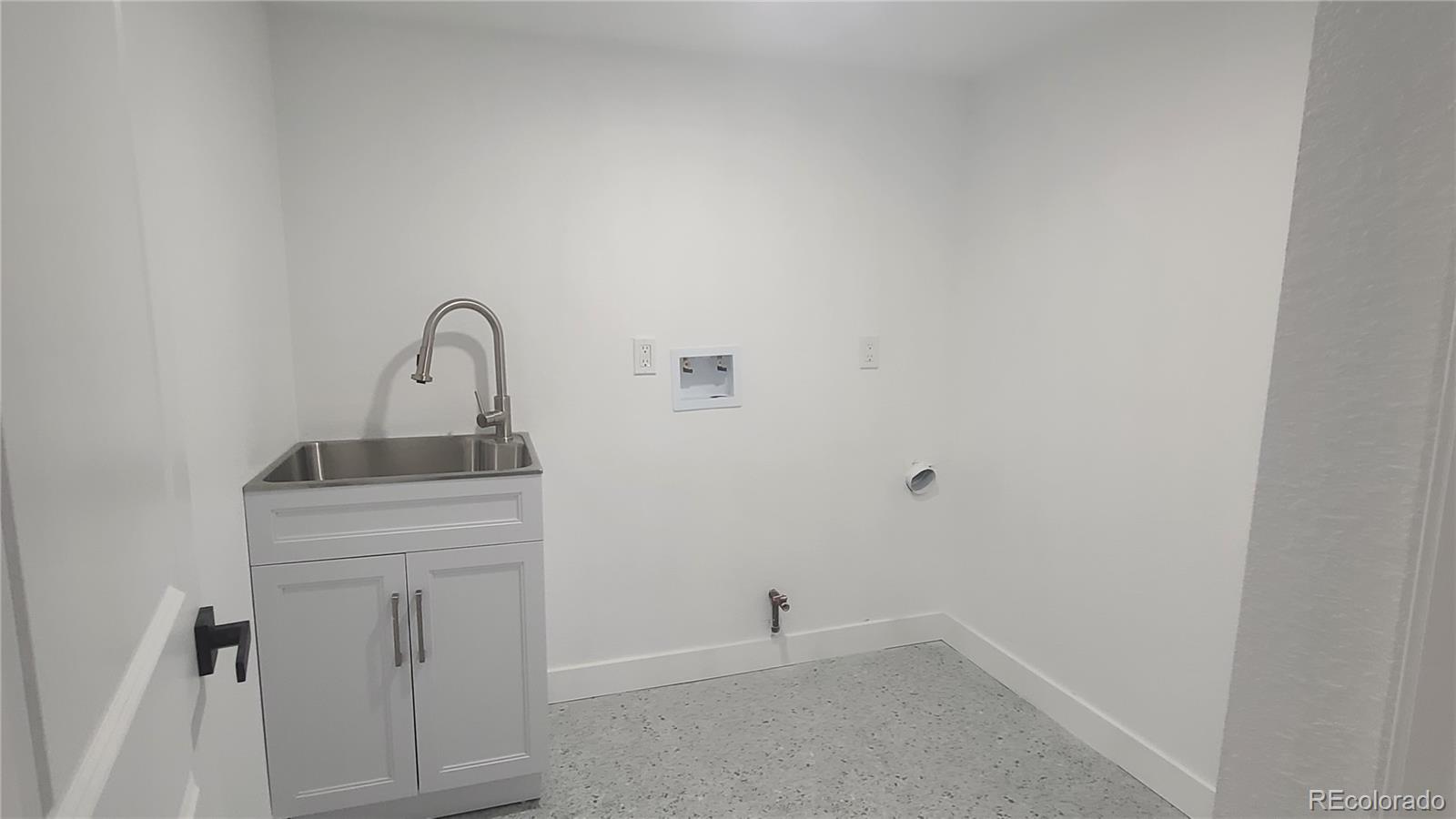 MLS Image #19 for 429 s victor way,aurora, Colorado