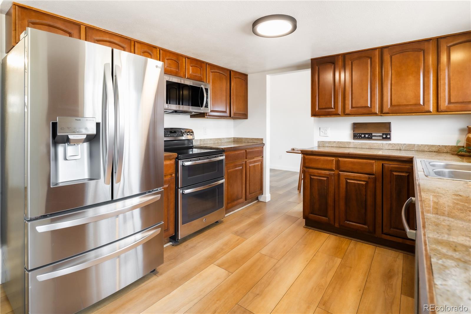 MLS Image #8 for 10175 w hawaii place,lakewood, Colorado