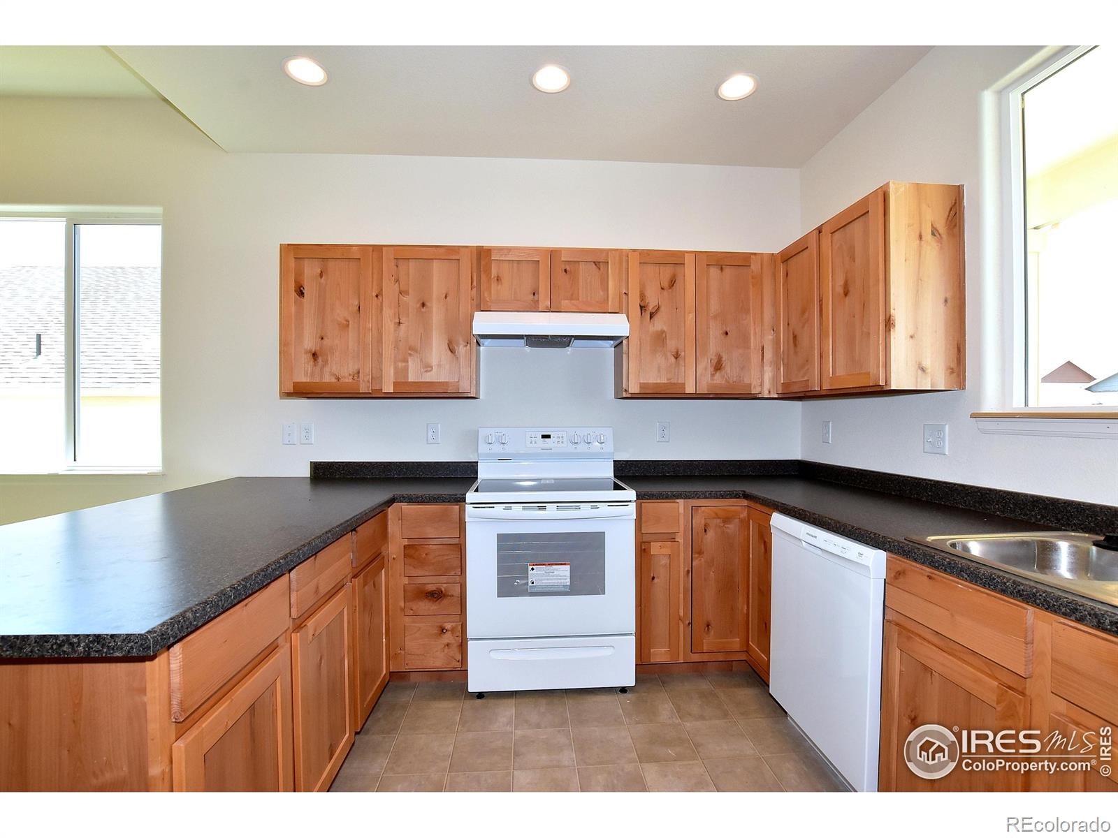 MLS Image #15 for 2392  jasmine lane,johnstown, Colorado
