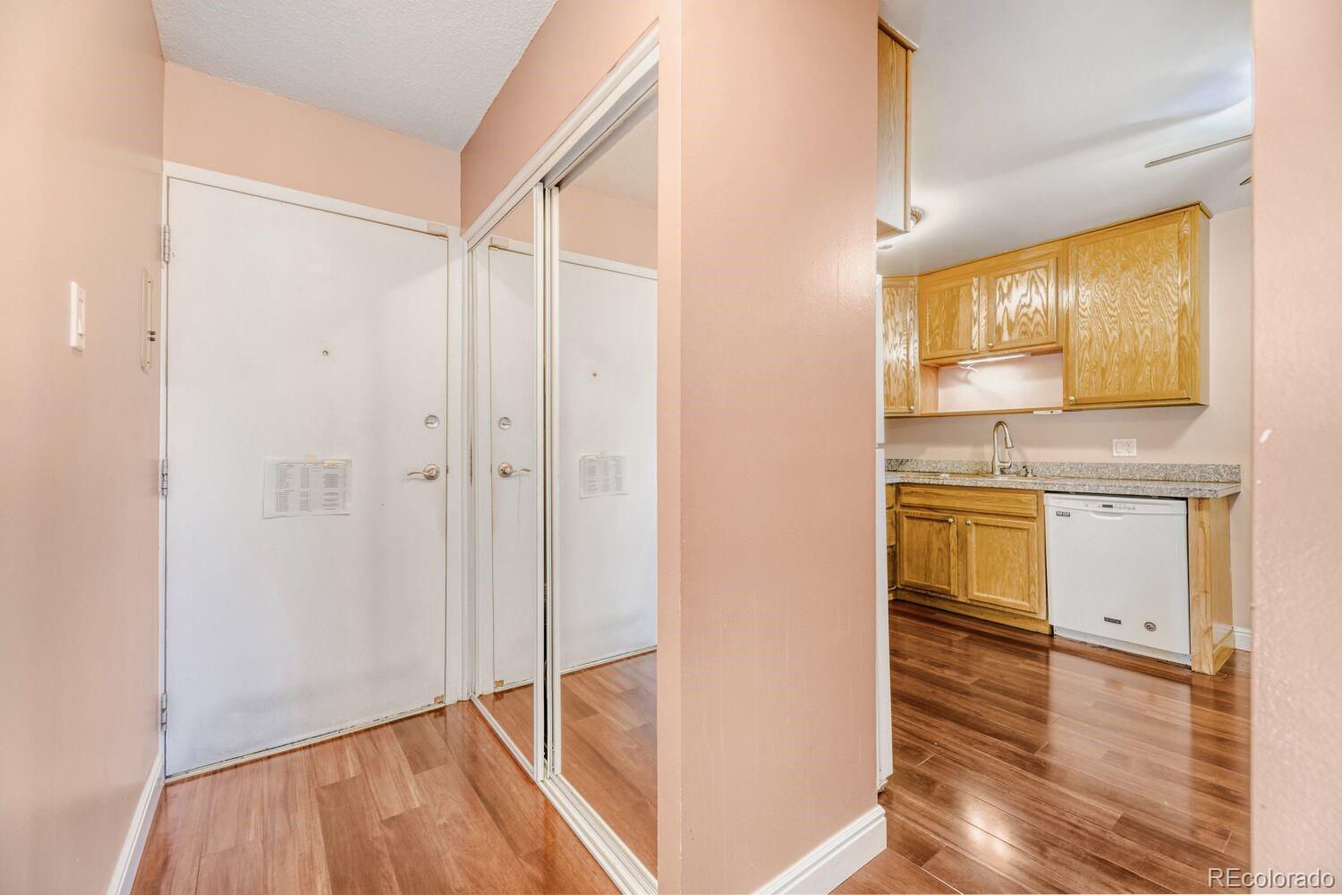 MLS Image #1 for 620 s alton way 12a,denver, Colorado