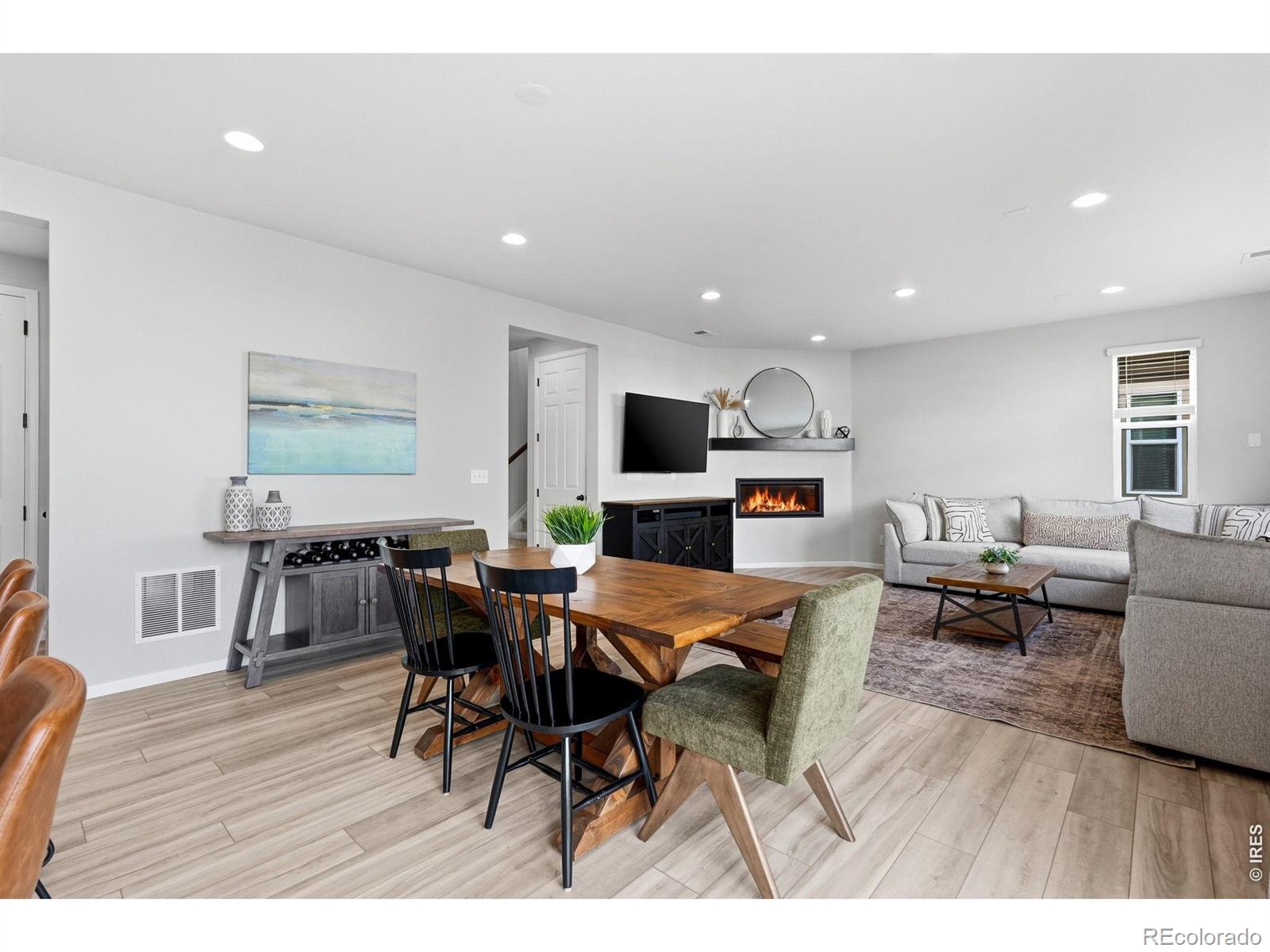 MLS Image #10 for 831  golden peak drive,erie, Colorado