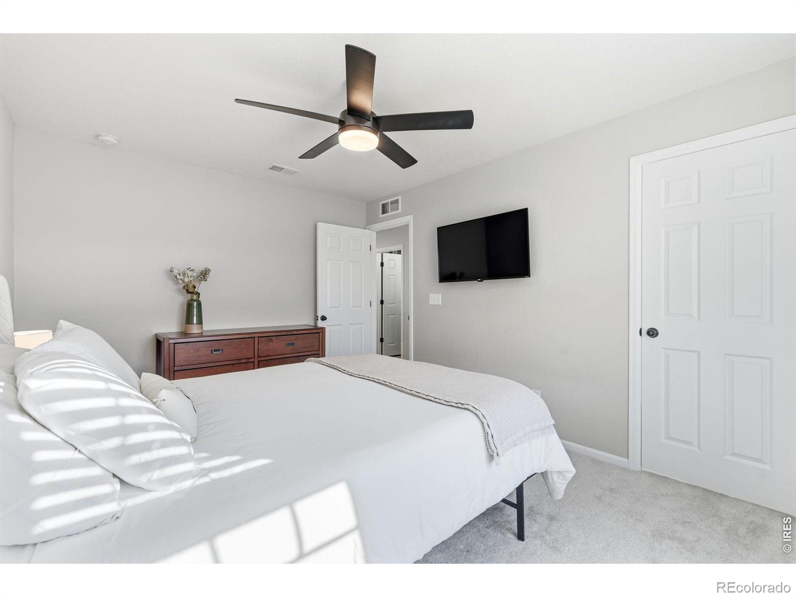 MLS Image #33 for 831  golden peak drive,erie, Colorado