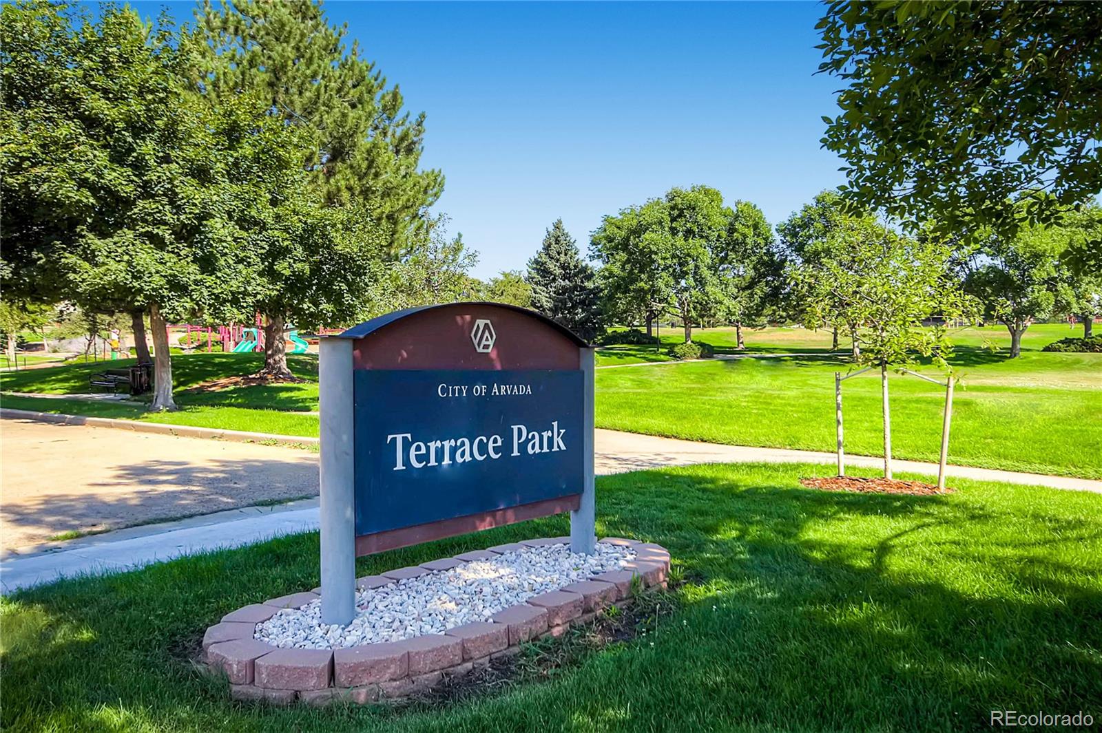 MLS Image #28 for 6910  reno drive,arvada, Colorado