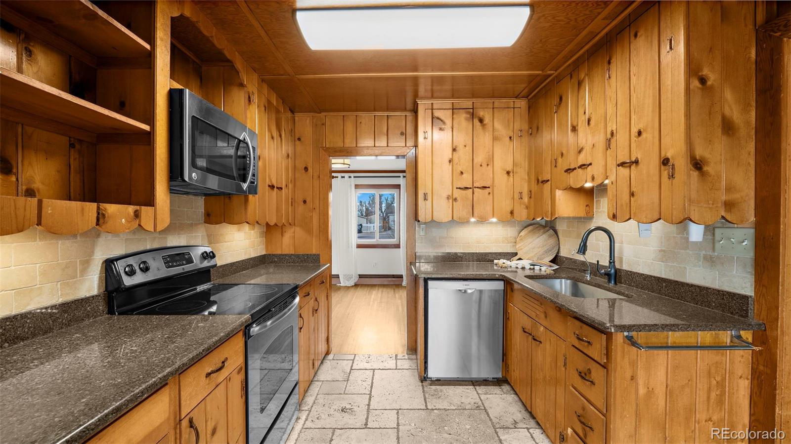 MLS Image #11 for 422  comanche street,kiowa, Colorado
