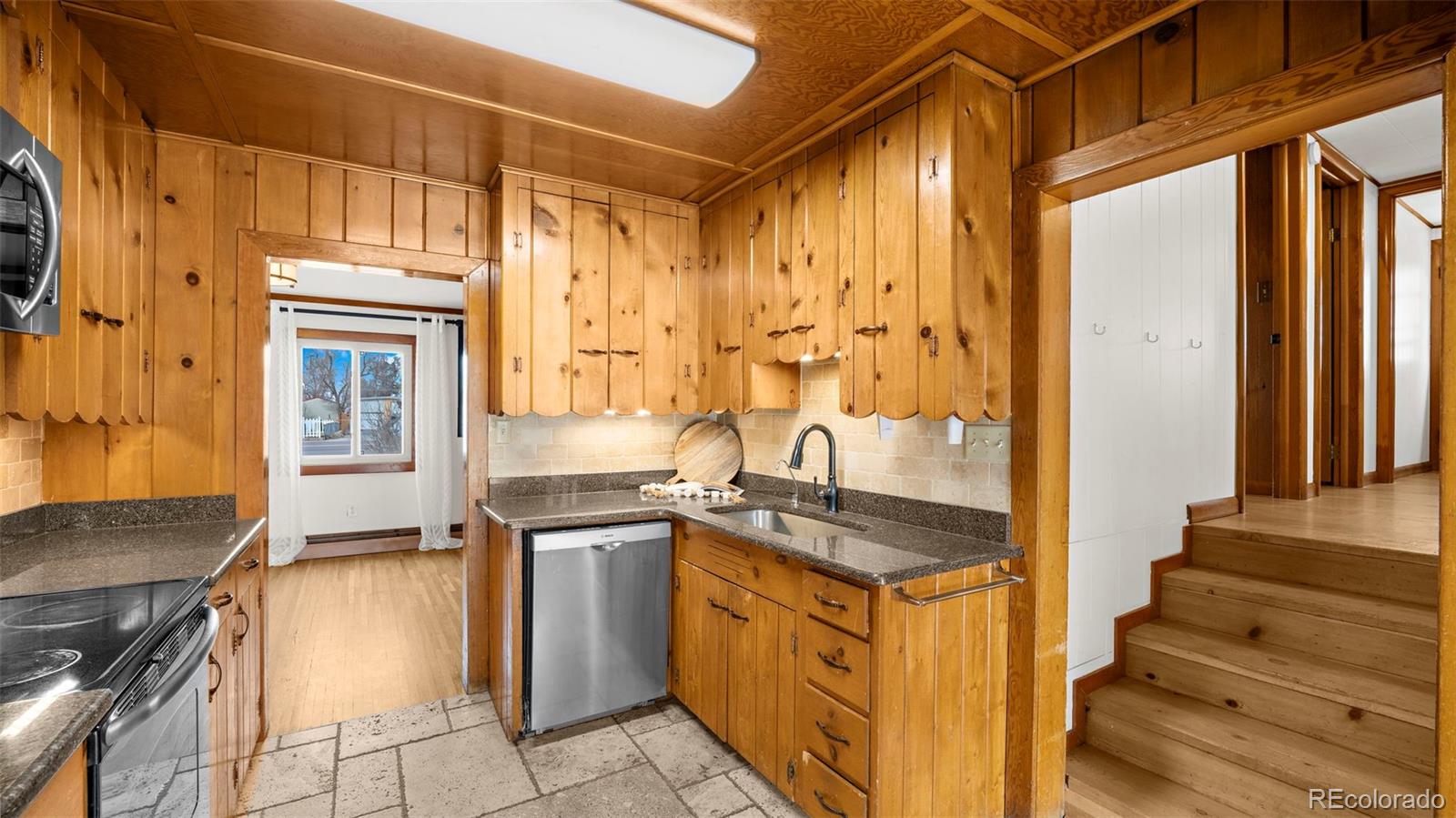 MLS Image #13 for 422  comanche street,kiowa, Colorado