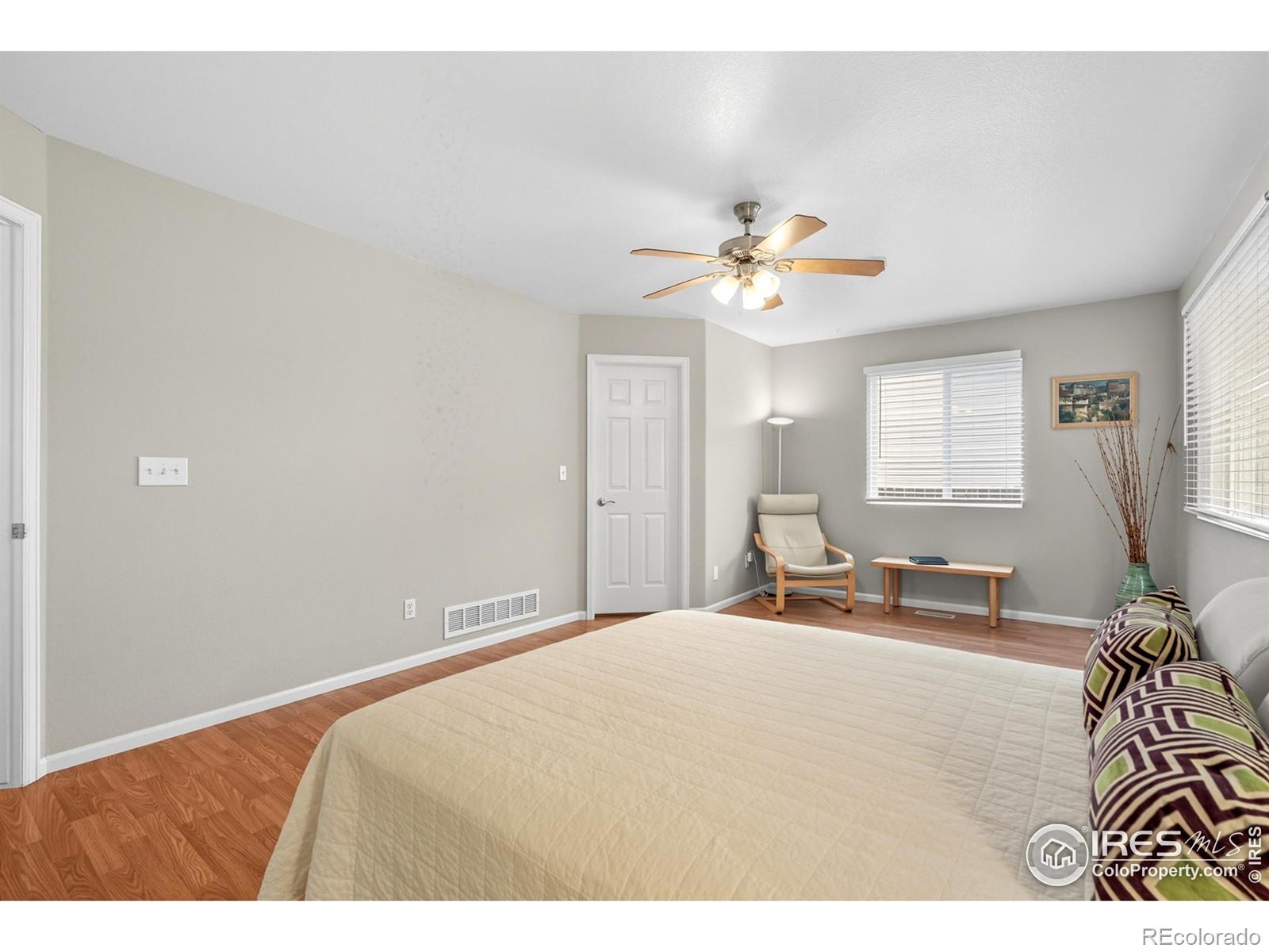 MLS Image #16 for 1245  trail ridge road,longmont, Colorado