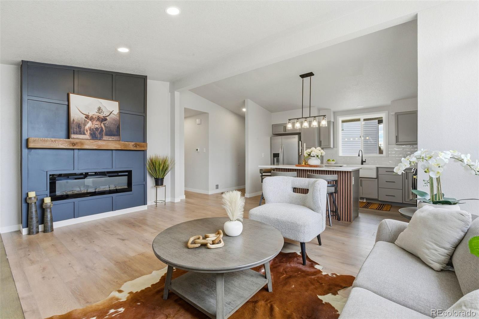 MLS Image #2 for 7480  greenwood boulevard,denver, Colorado