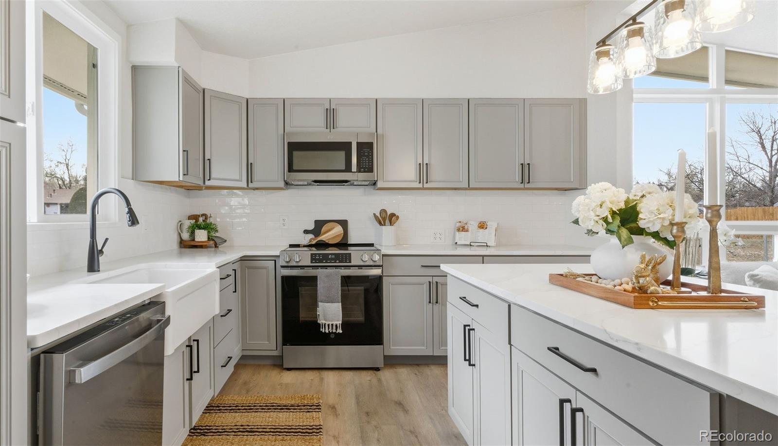 MLS Image #5 for 7480  greenwood boulevard,denver, Colorado