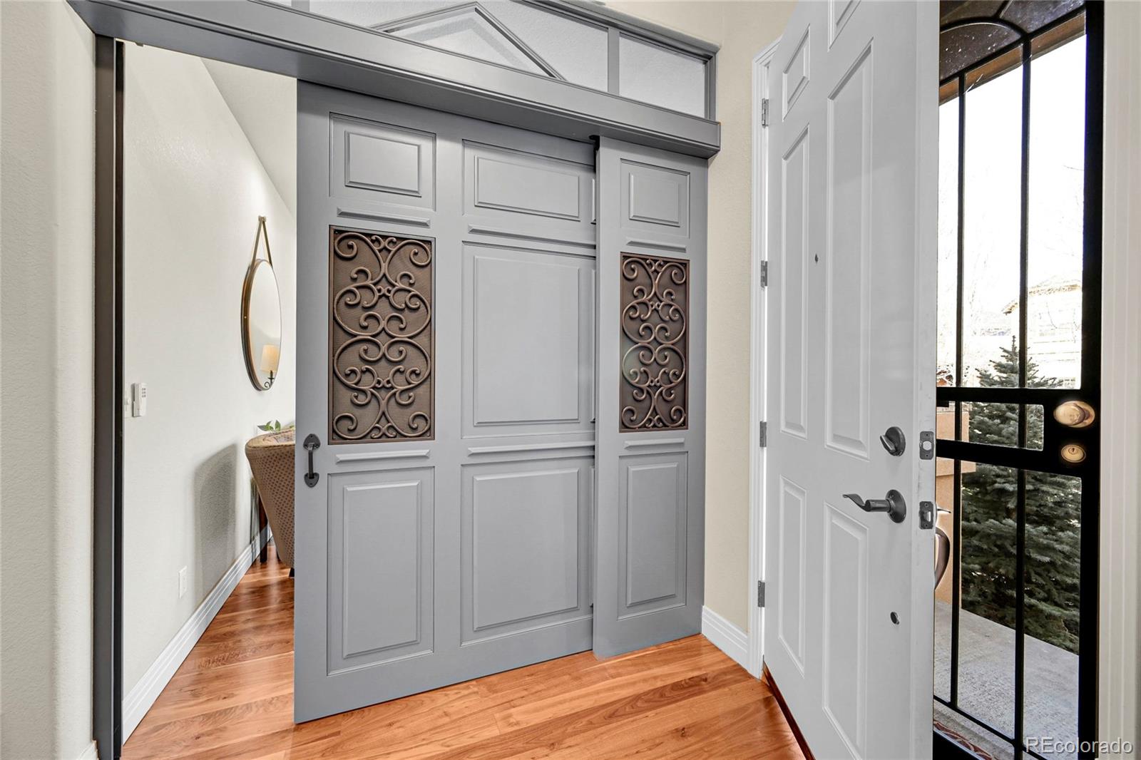 MLS Image #11 for 8142 e 8th place,denver, Colorado