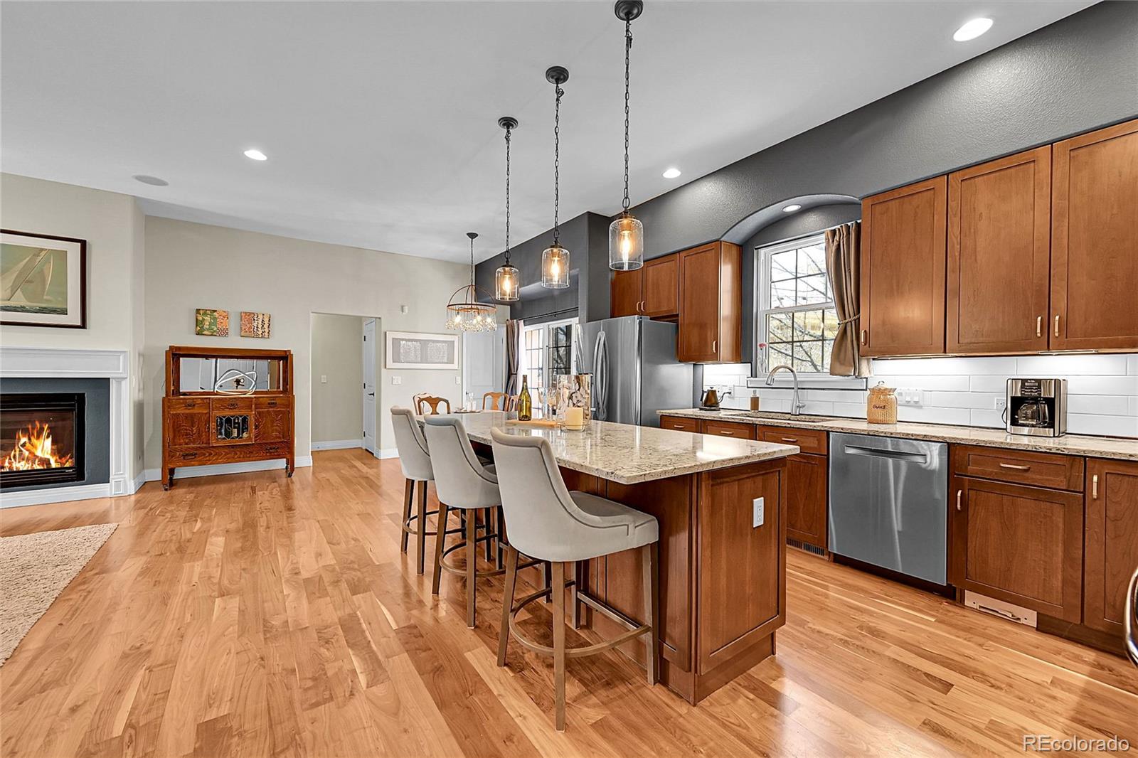 MLS Image #2 for 8142 e 8th place,denver, Colorado
