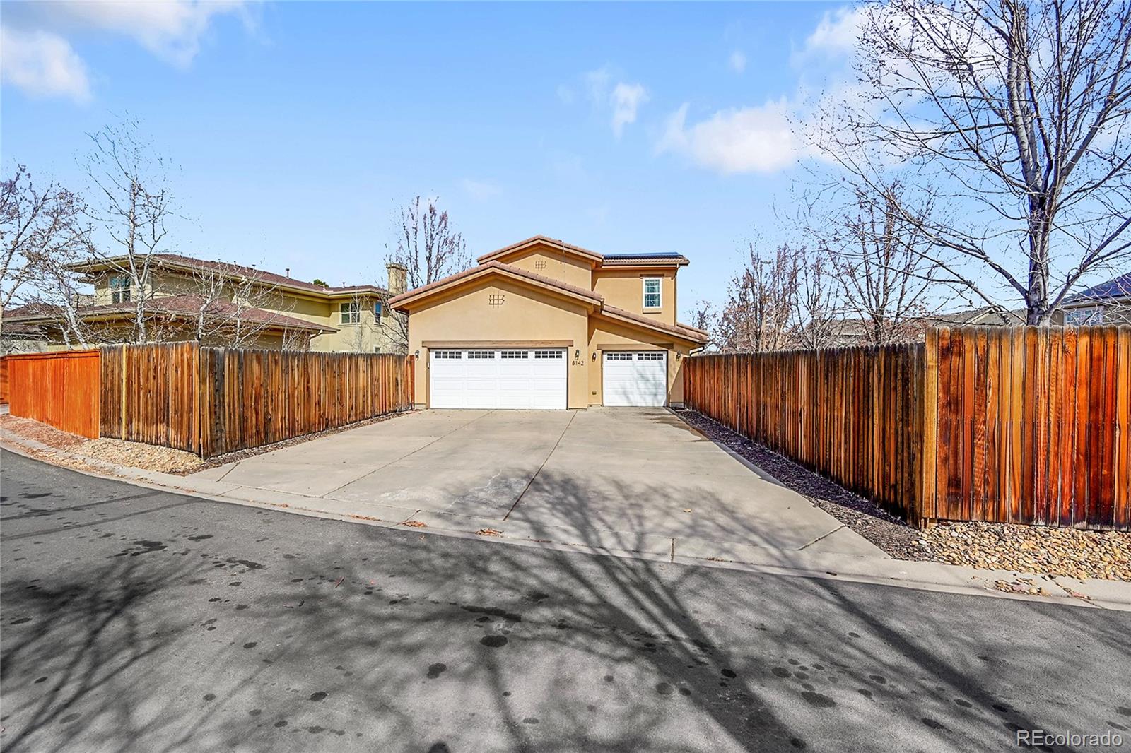 MLS Image #36 for 8142 e 8th place,denver, Colorado