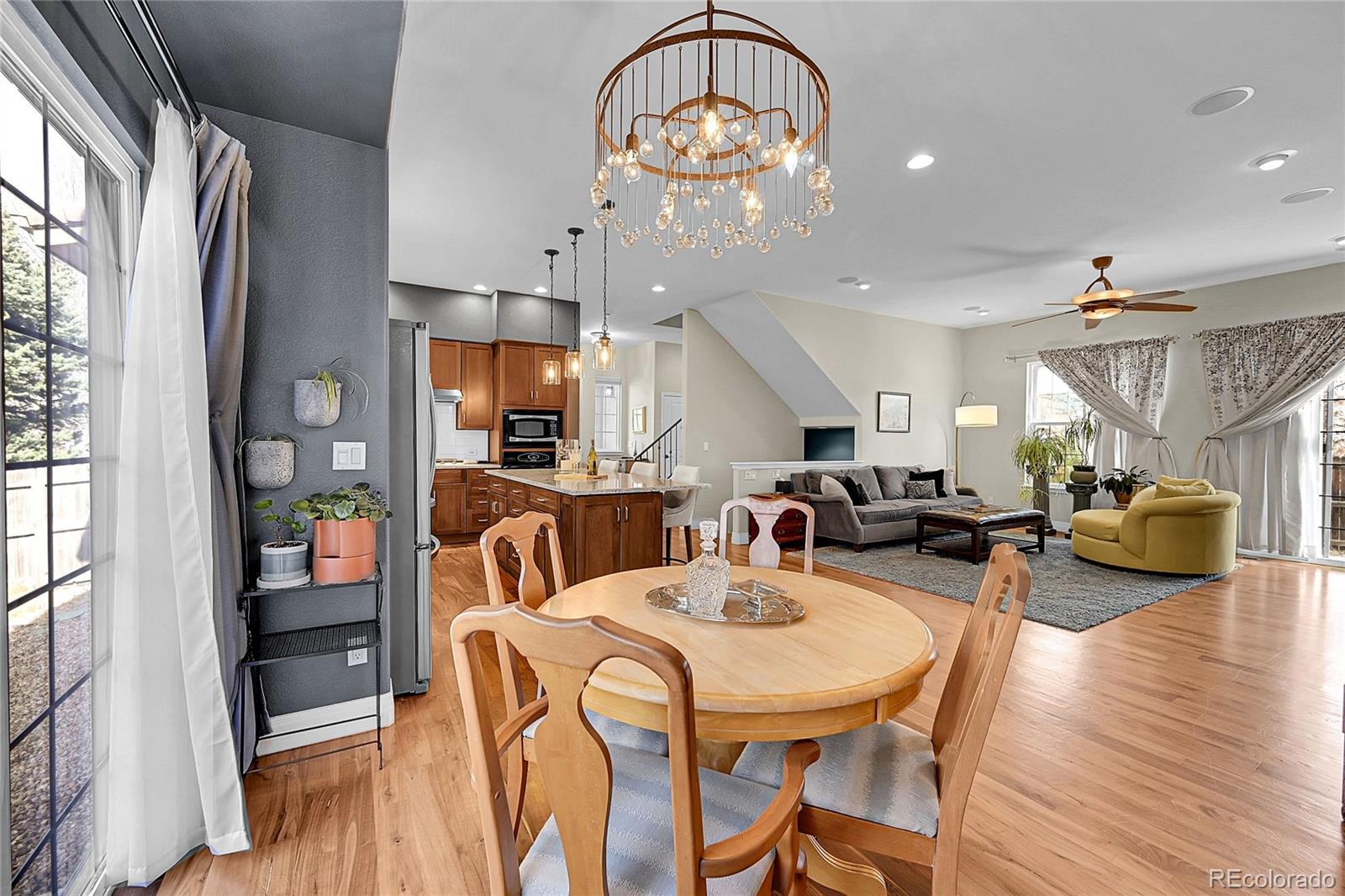 MLS Image #7 for 8142 e 8th place,denver, Colorado