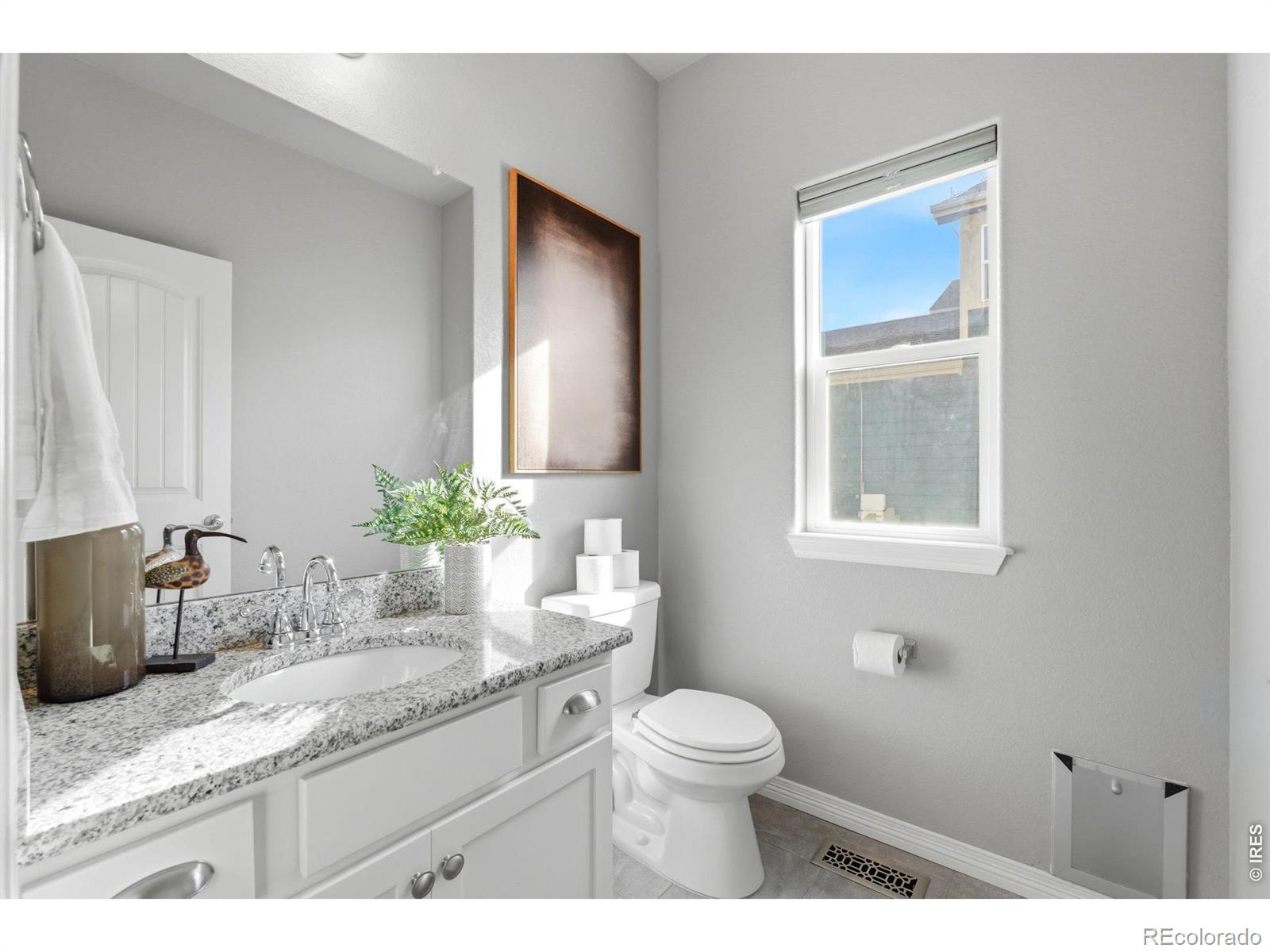 MLS Image #19 for 541  kansas avenue,berthoud, Colorado