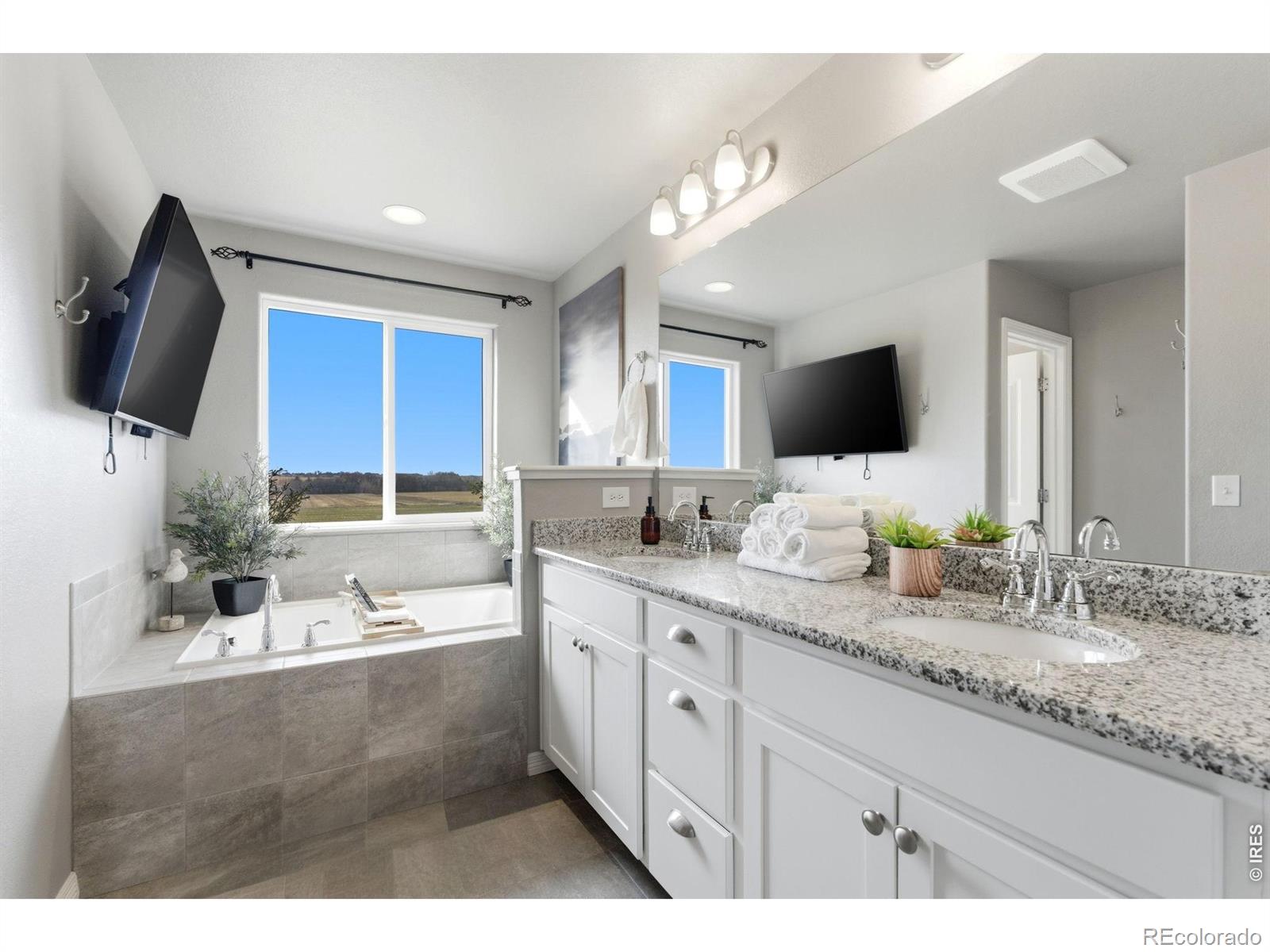 MLS Image #26 for 541  kansas avenue,berthoud, Colorado