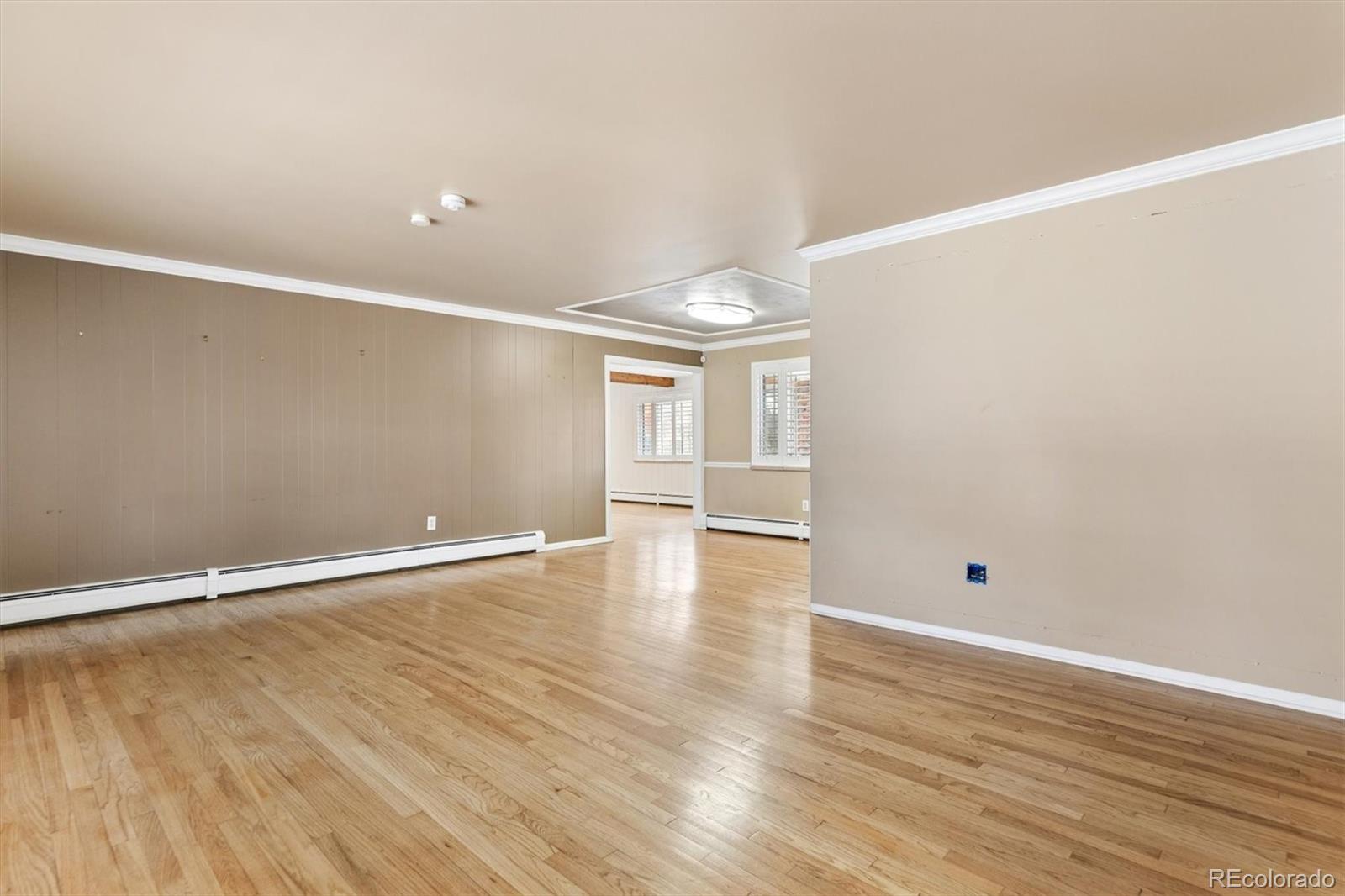 MLS Image #3 for 3851 s hillcrest drive,denver, Colorado