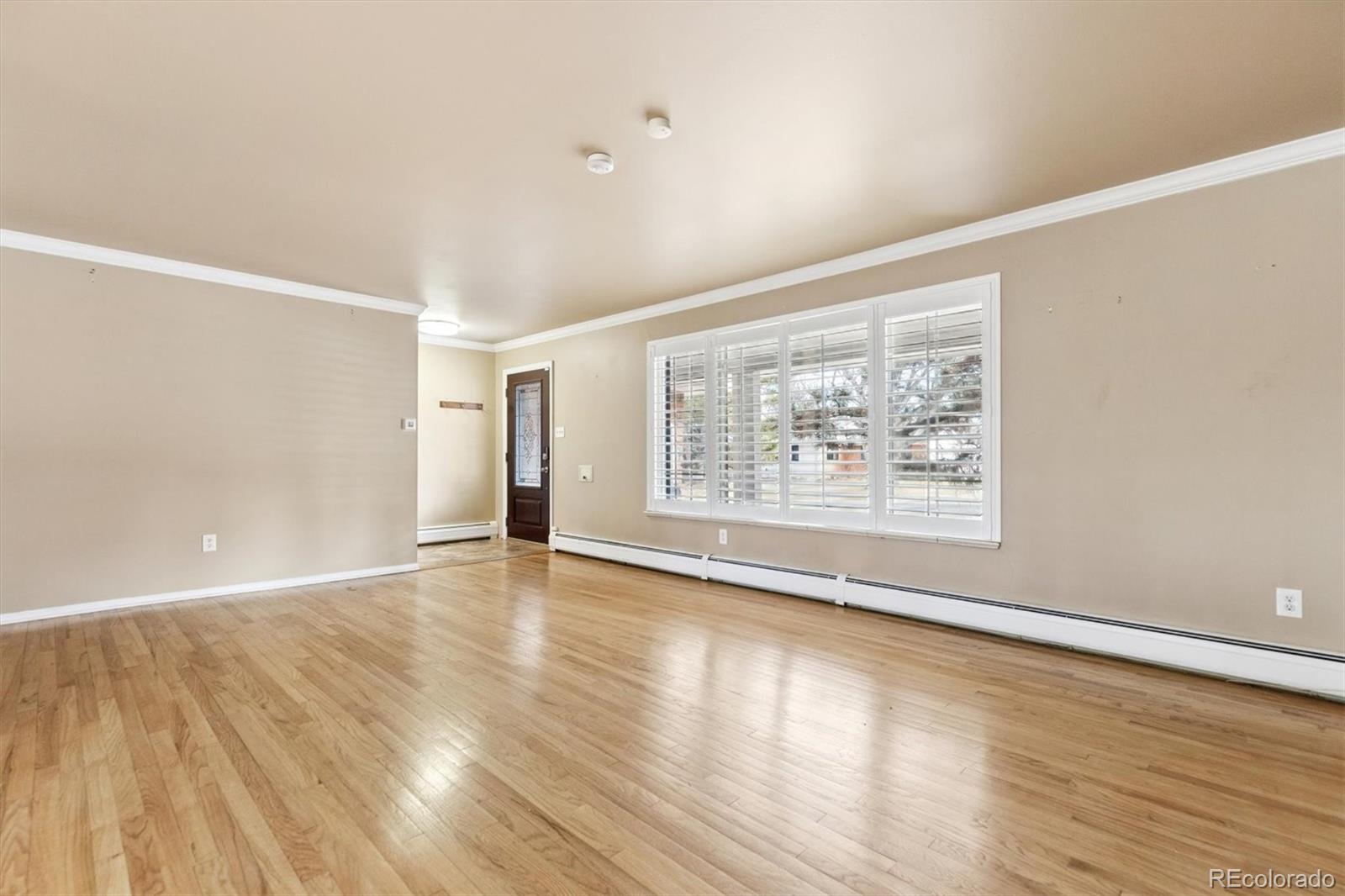 MLS Image #4 for 3851 s hillcrest drive,denver, Colorado