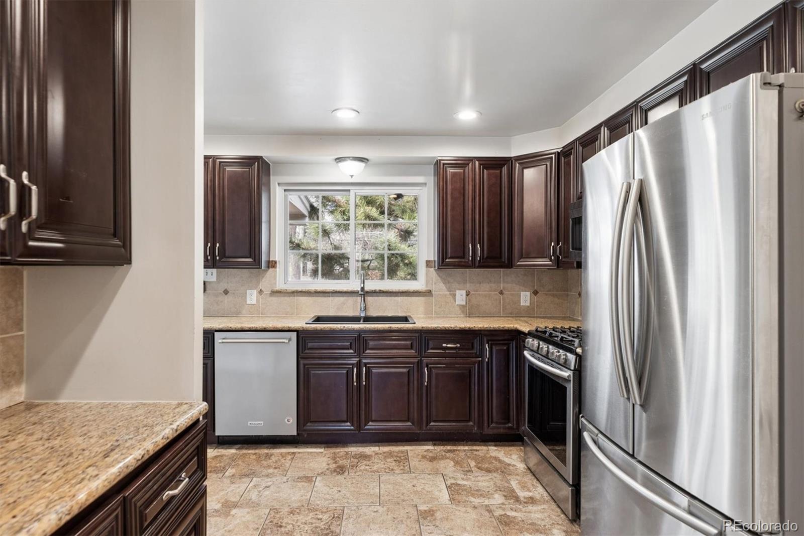 MLS Image #9 for 3851 s hillcrest drive,denver, Colorado