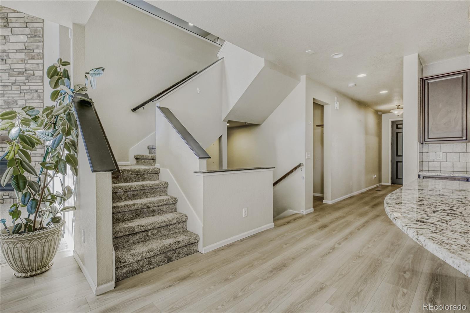 MLS Image #13 for 7018 e 123rd place,thornton, Colorado